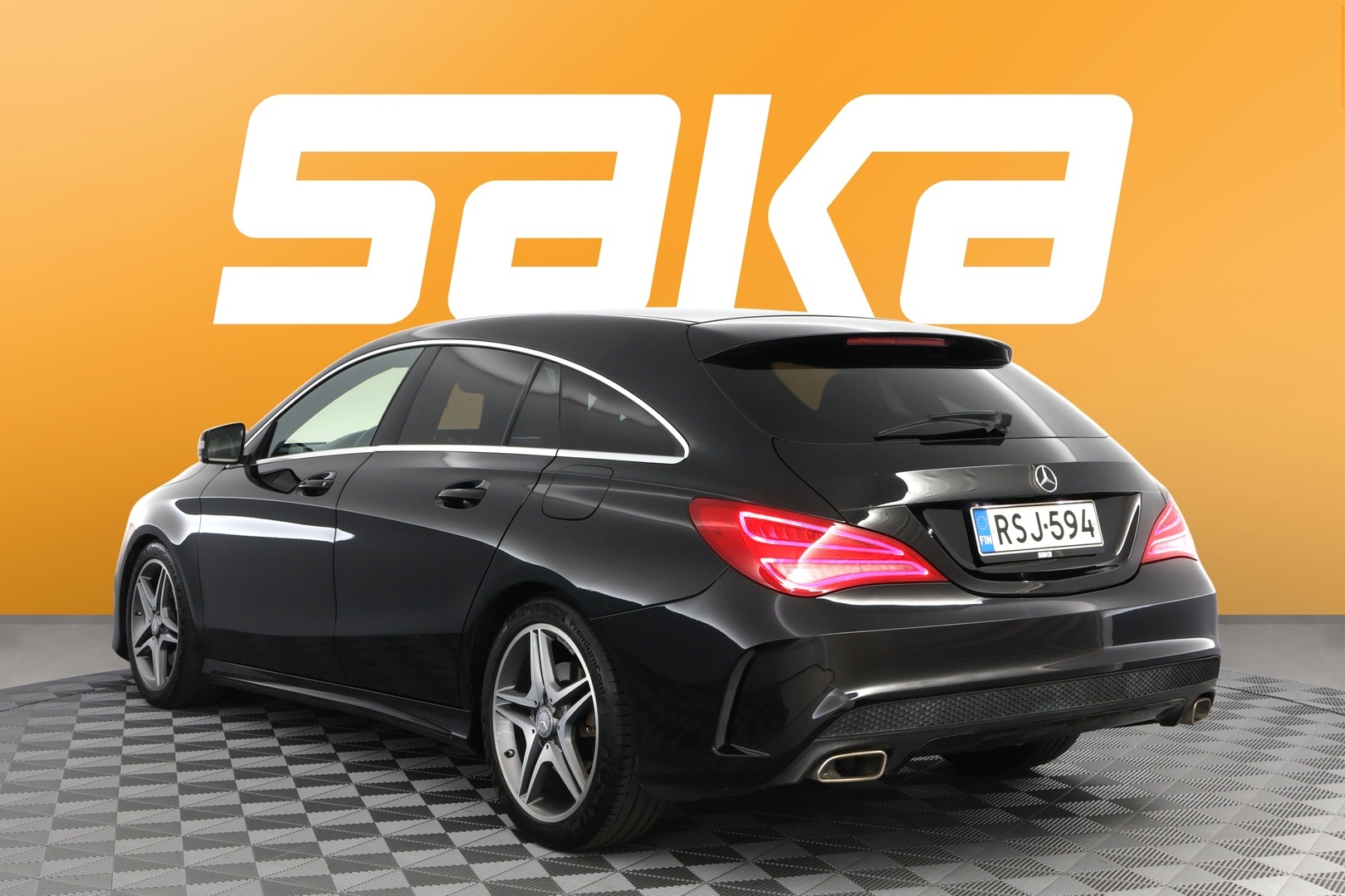 MERCEDES-BENZ CLA 2015