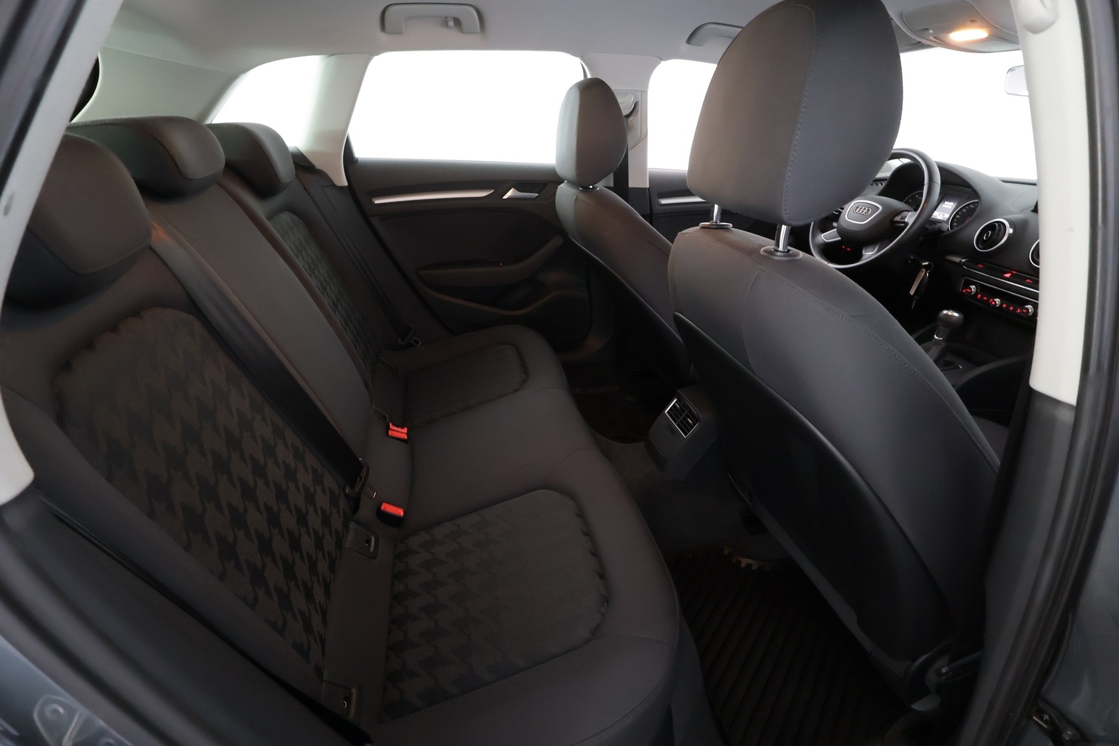 AUDI A3 2016