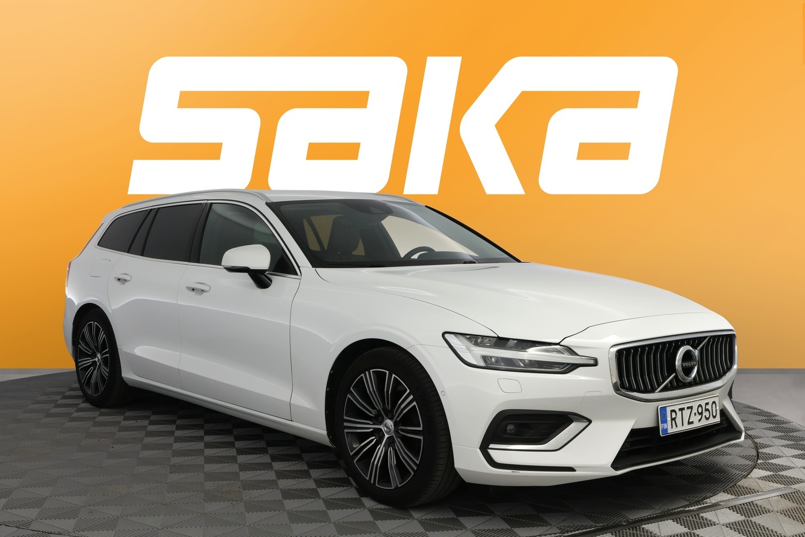 VOLVO V60 2019