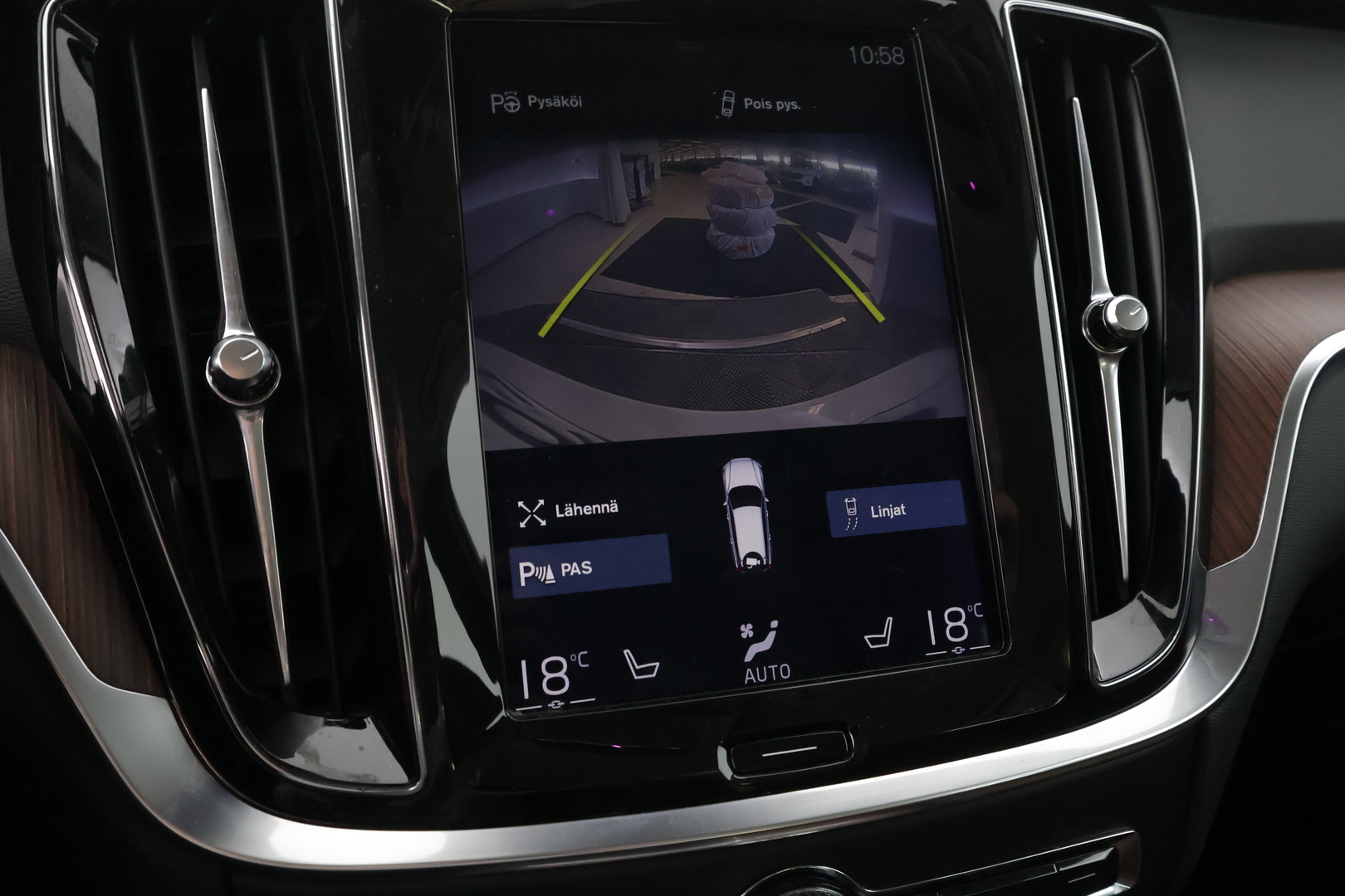 VOLVO V60 2019