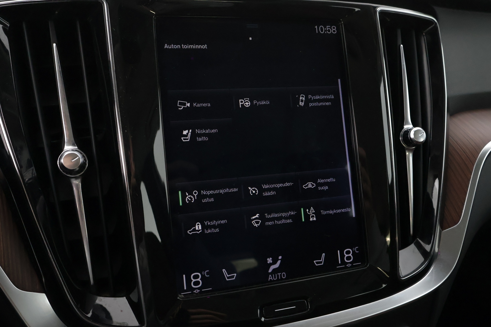 VOLVO V60 2019