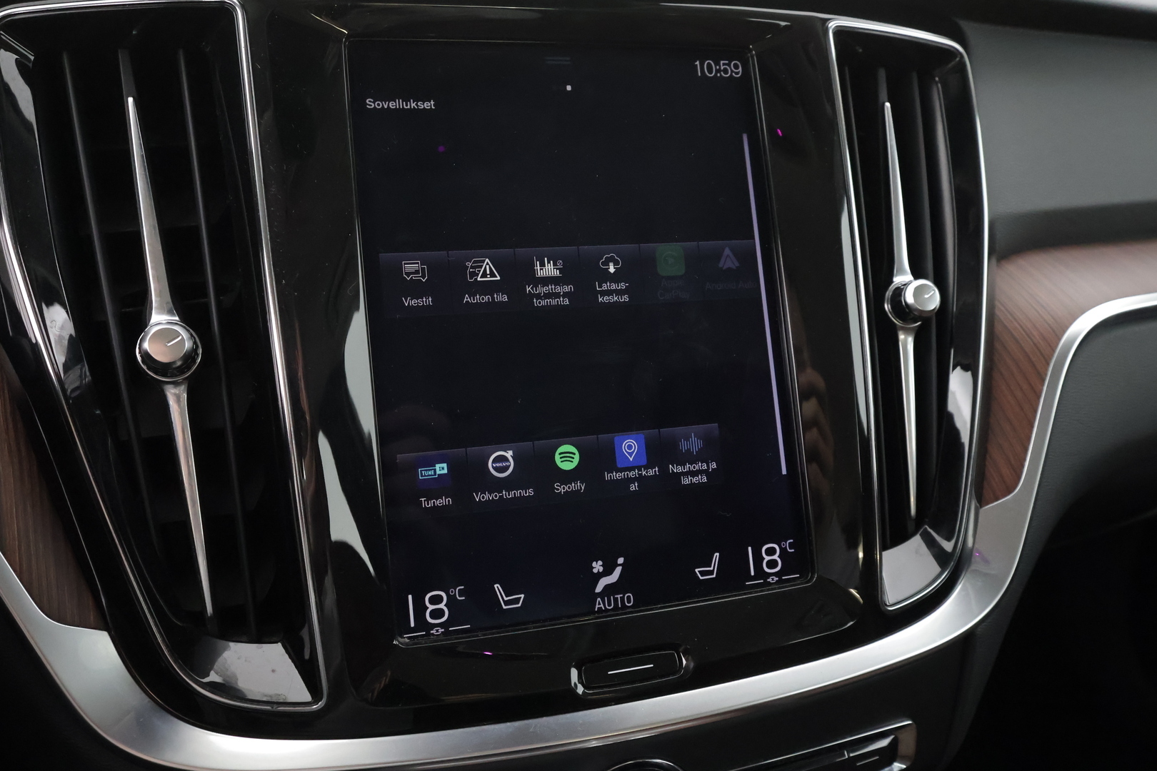 VOLVO V60 2019