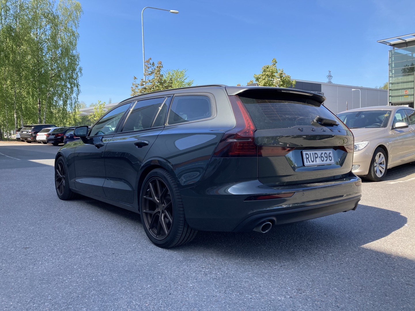 VOLVO V60 2019