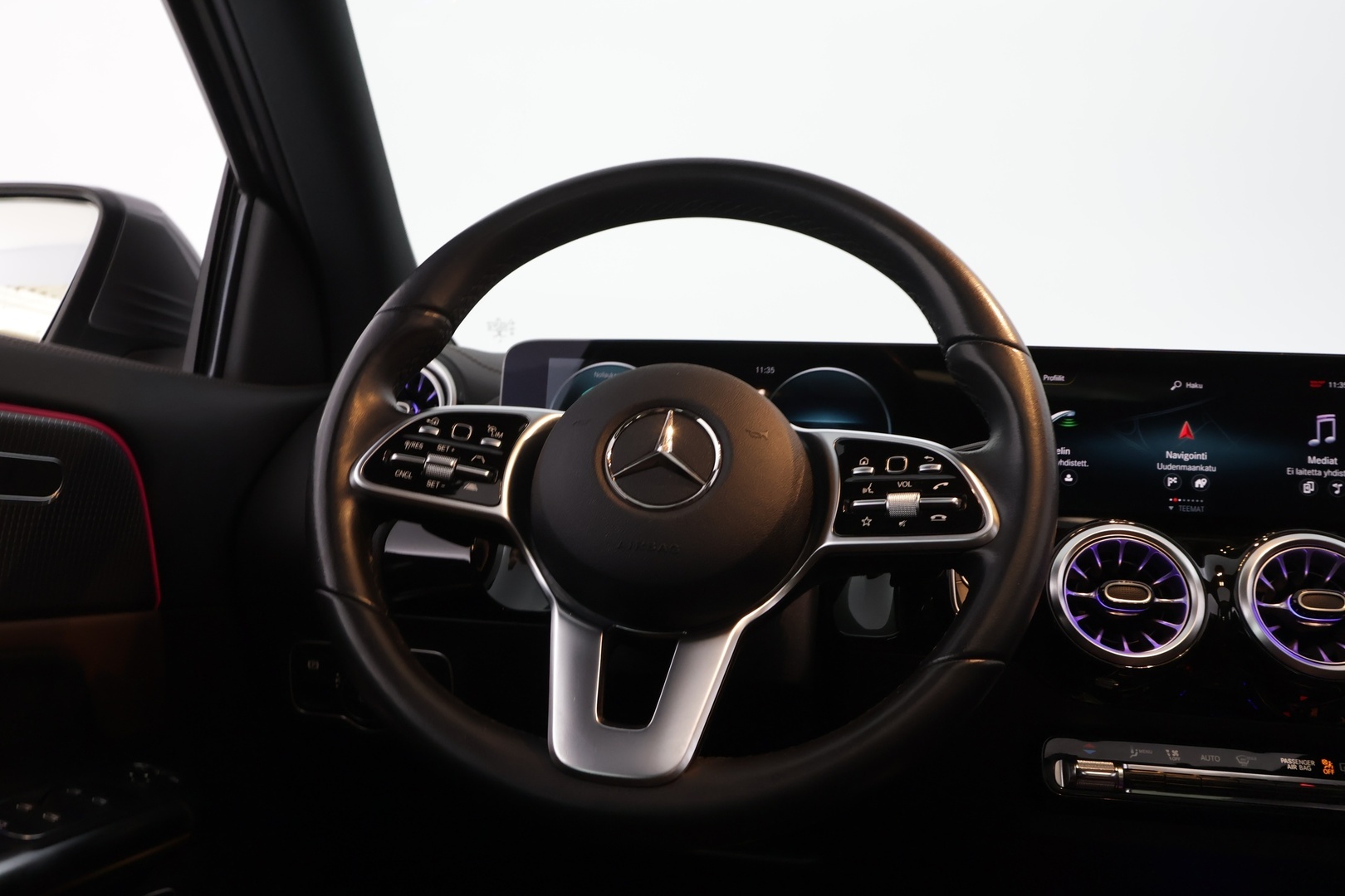 MERCEDES-BENZ GLA 2022