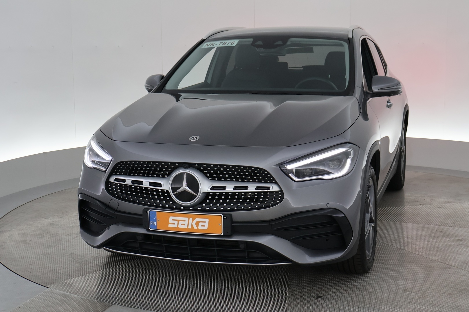 MERCEDES-BENZ GLA 2023