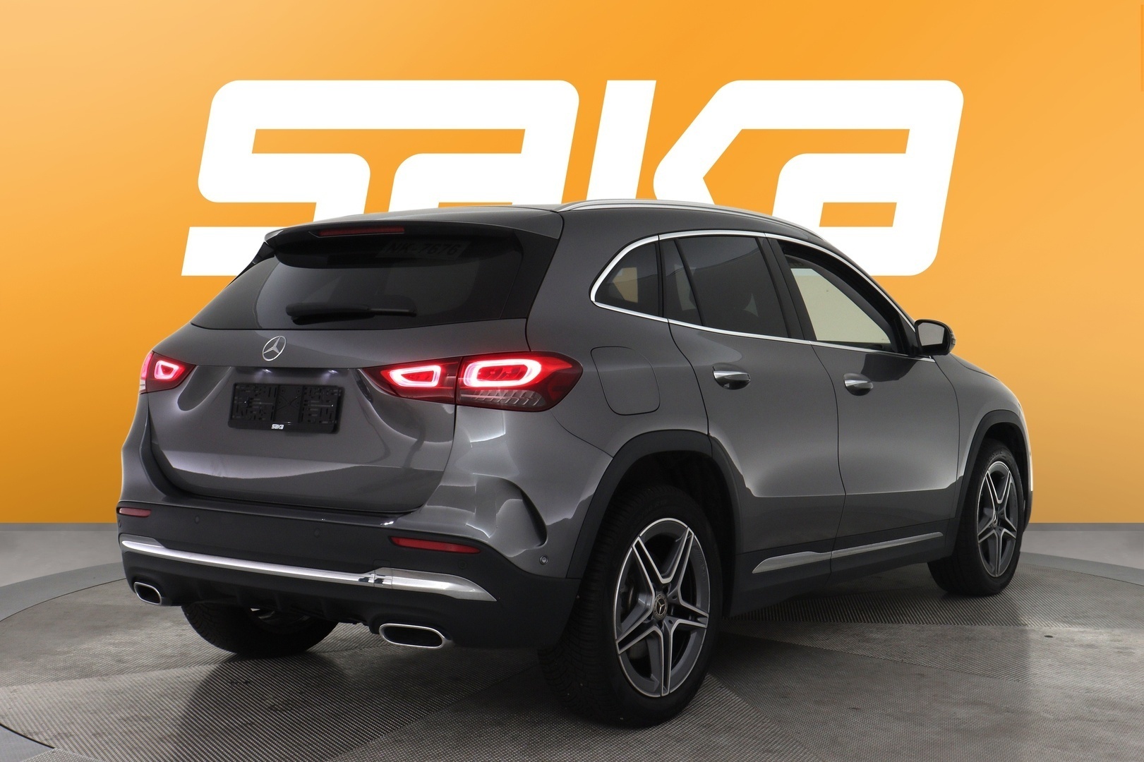 MERCEDES-BENZ GLA 2023