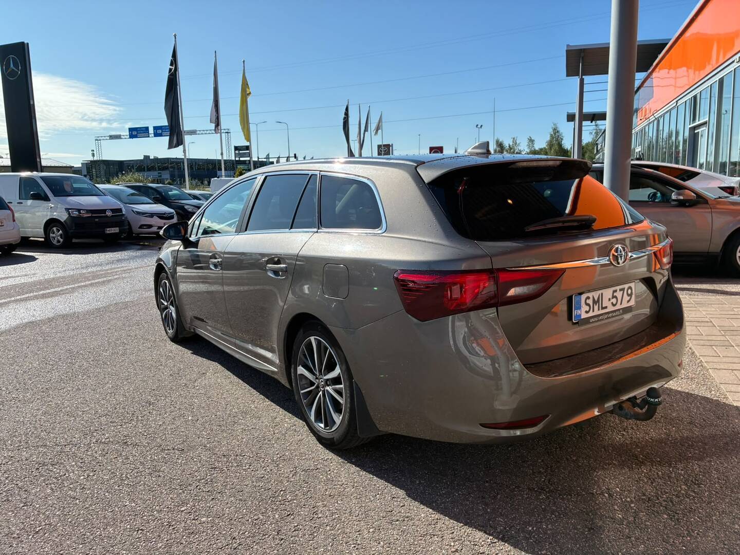 TOYOTA Avensis 2018