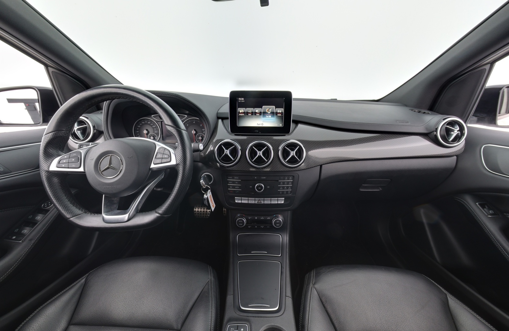 MERCEDES-BENZ B 2016
