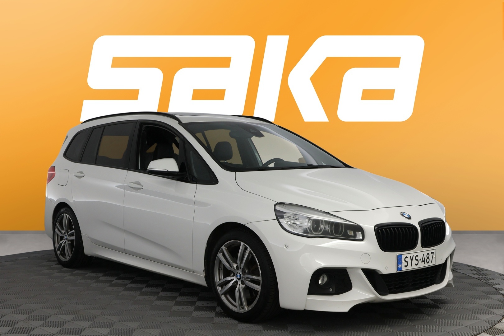 BMW 220 2016