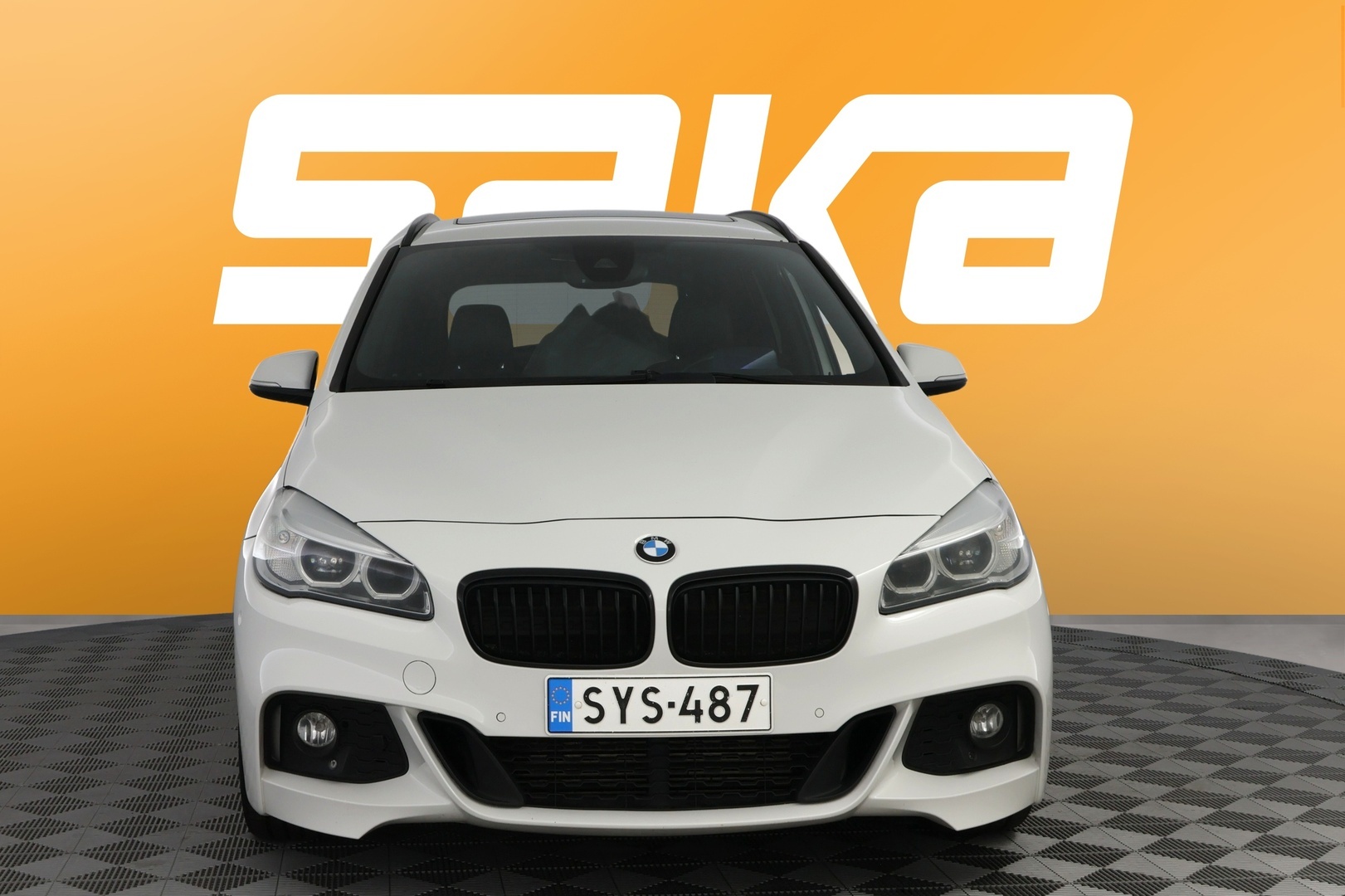 BMW 220 2016