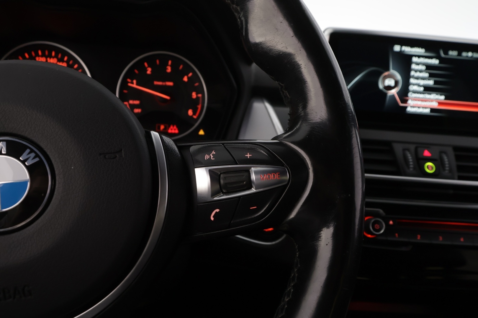 BMW 220 2016