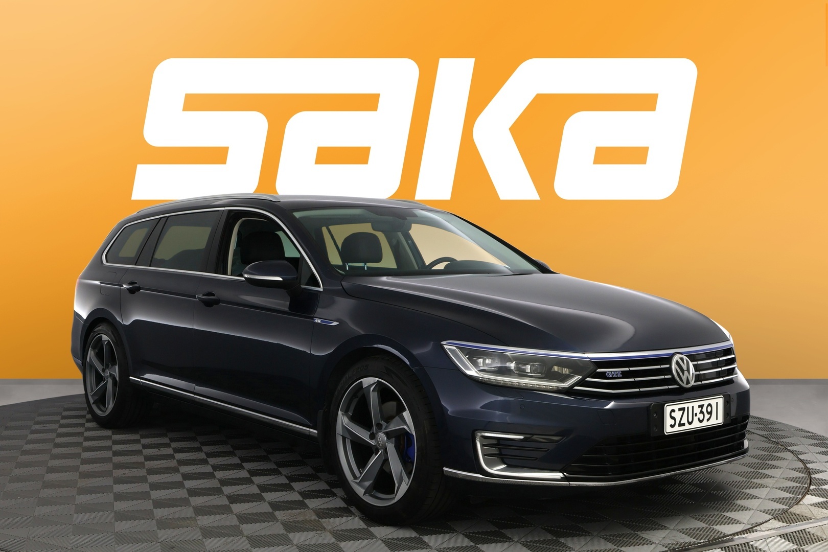 VOLKSWAGEN Passat 2016