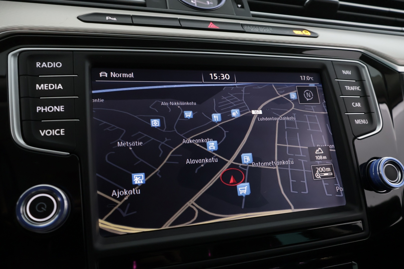 VOLKSWAGEN Passat 2016
