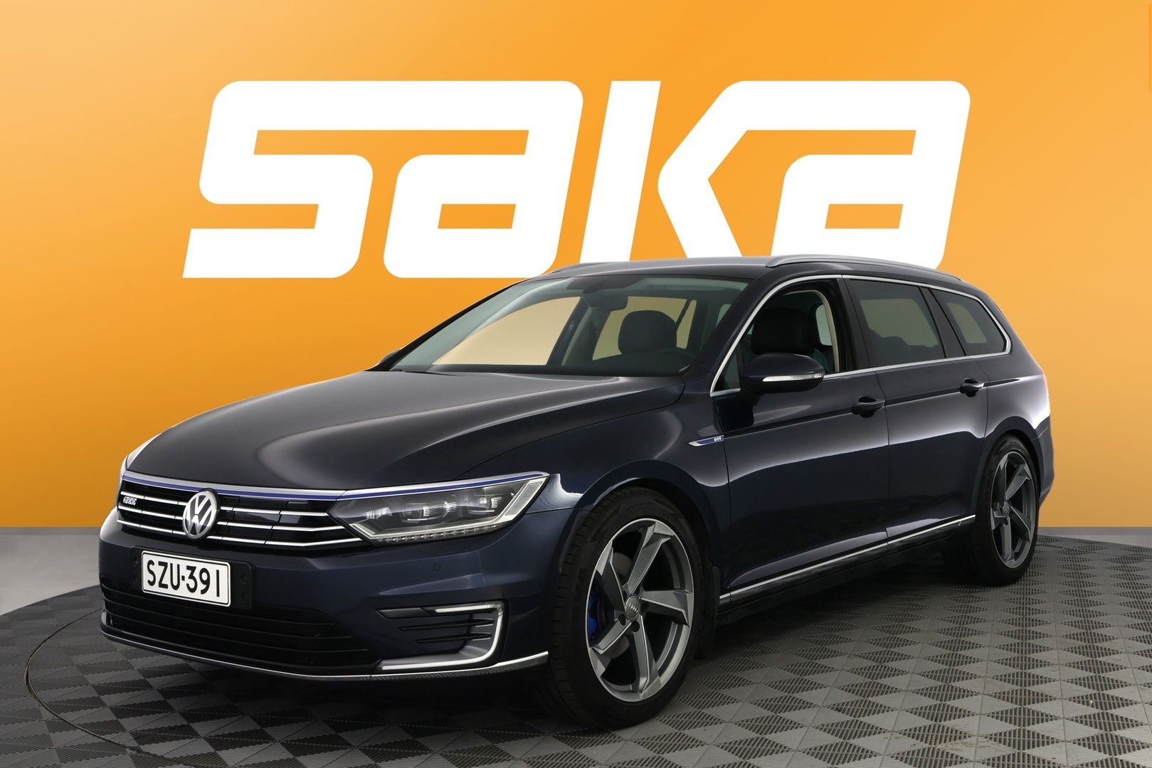 VOLKSWAGEN Passat 2016