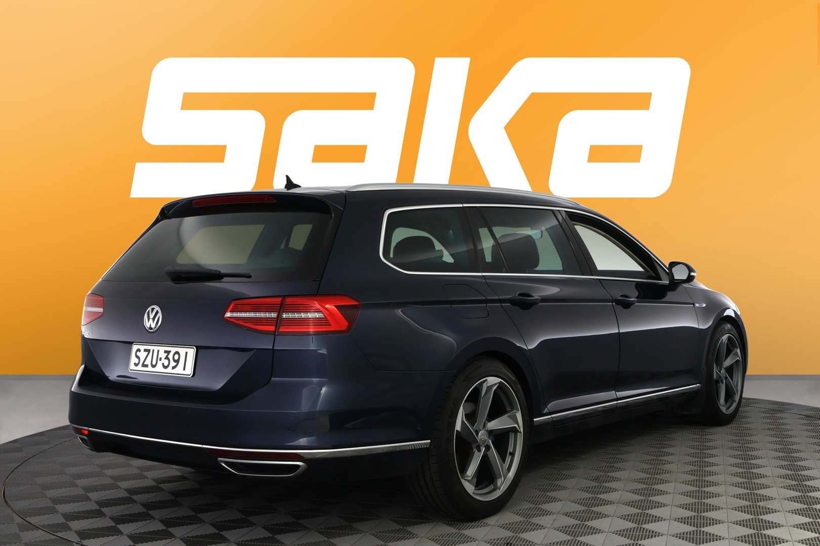 VOLKSWAGEN Passat 2016