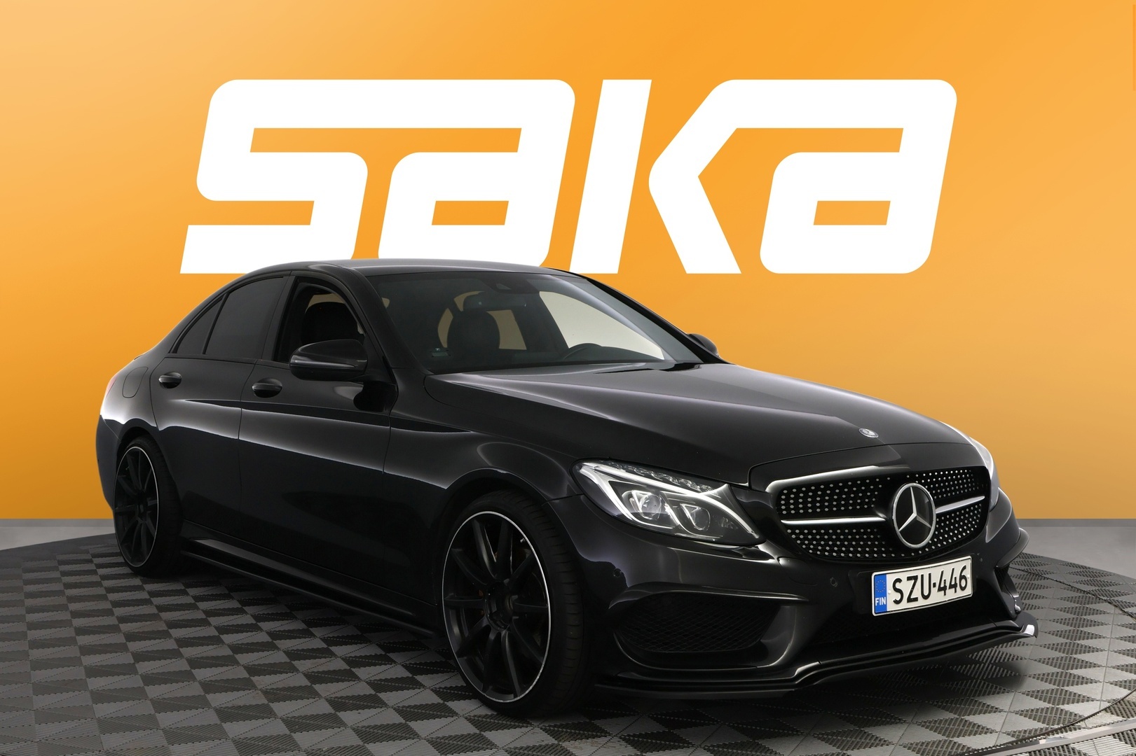 MERCEDES-BENZ C 2016