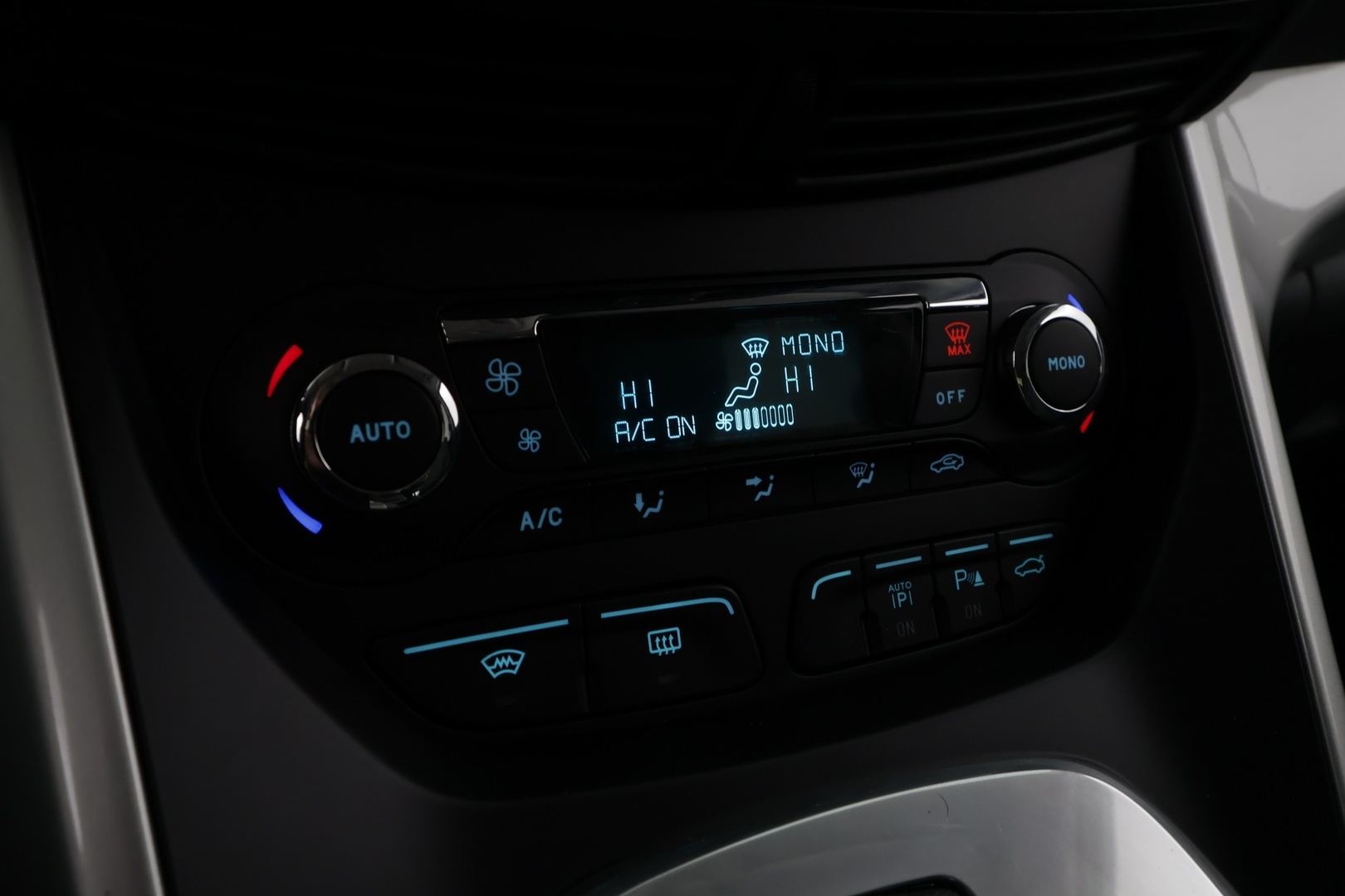 FORD C-MAX GRAND 2012