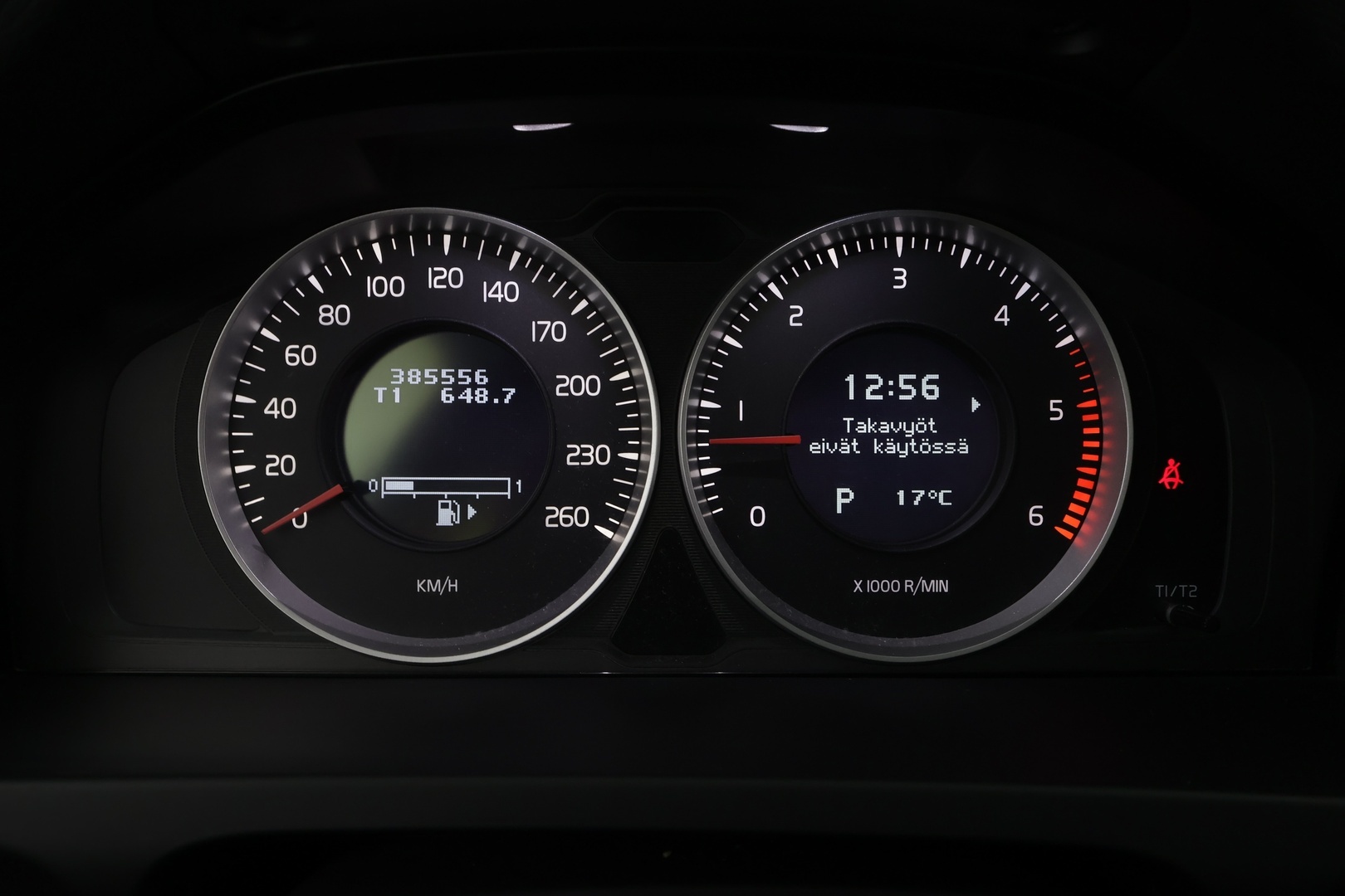 VOLVO V60 2011