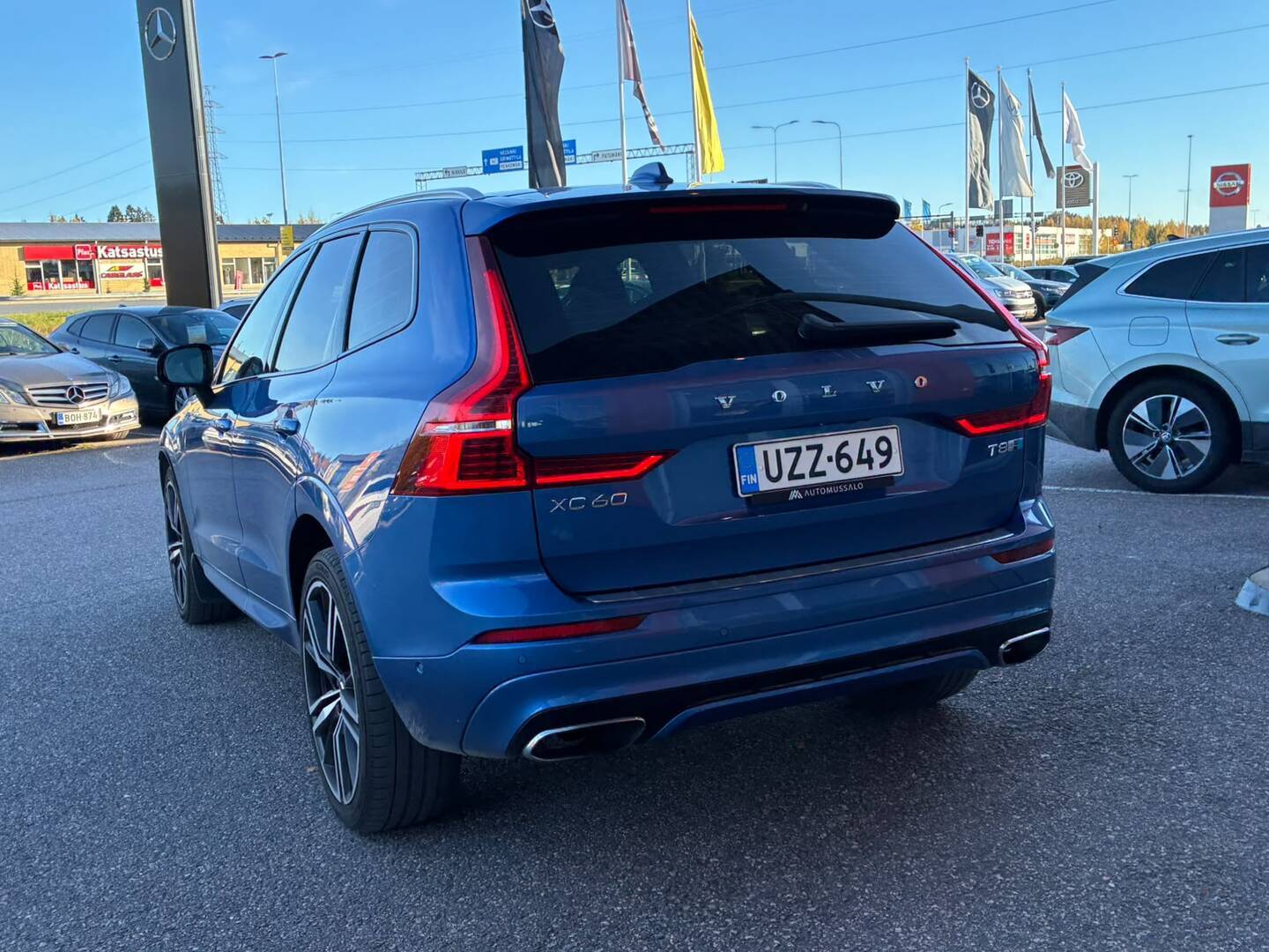VOLVO XC60 2018
