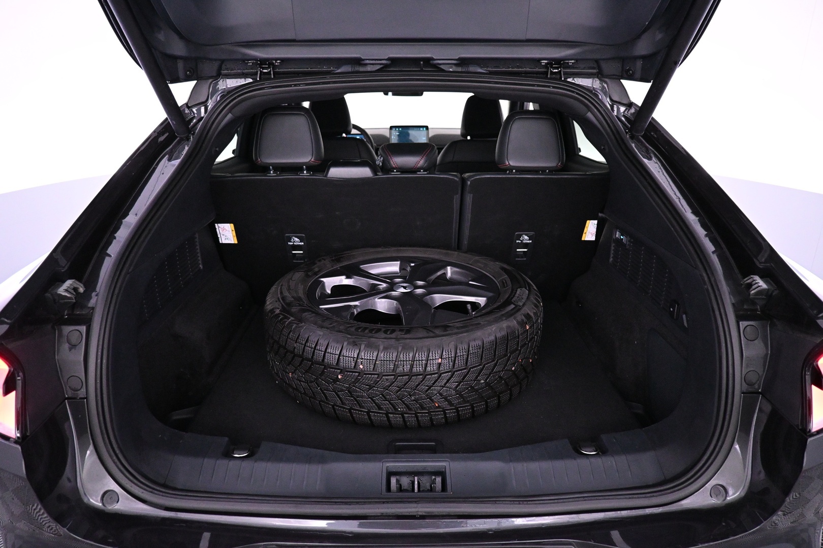 FORD Mustang Mach-E 2022