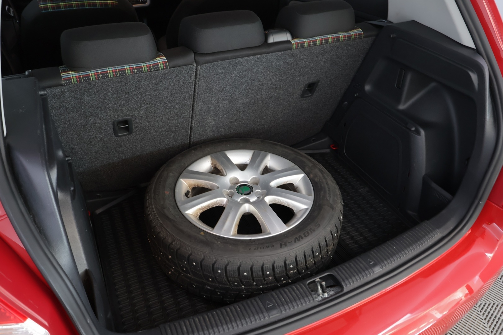 SKODA Fabia 2013