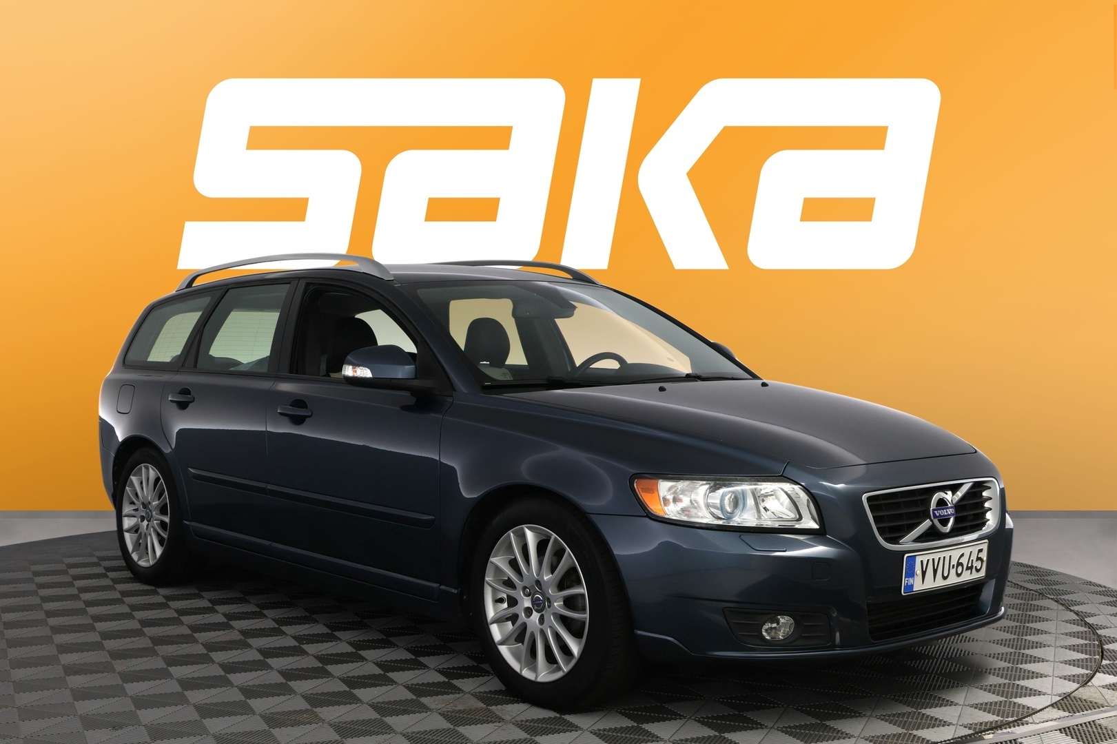 VOLVO V50 2011