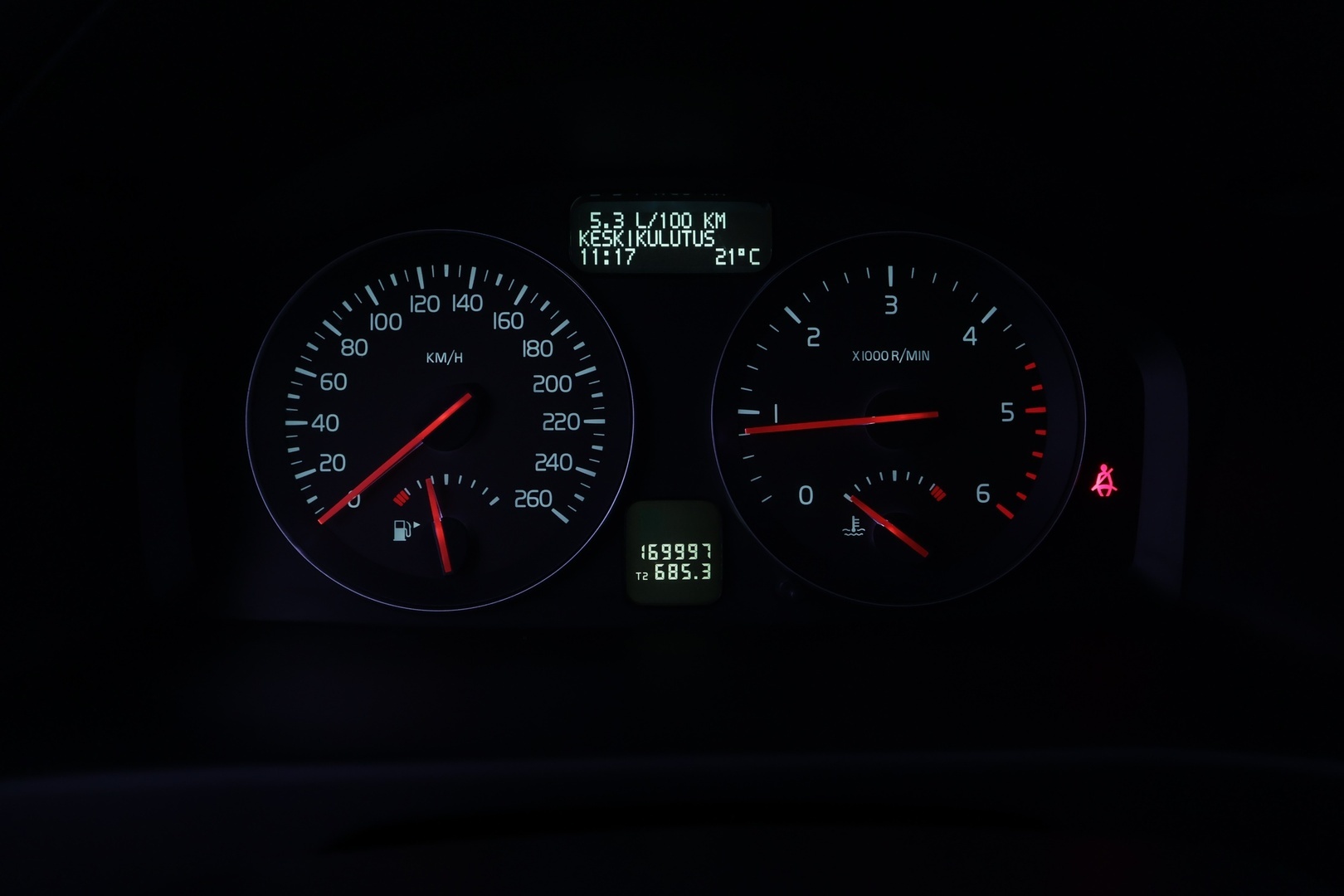 VOLVO V50 2011