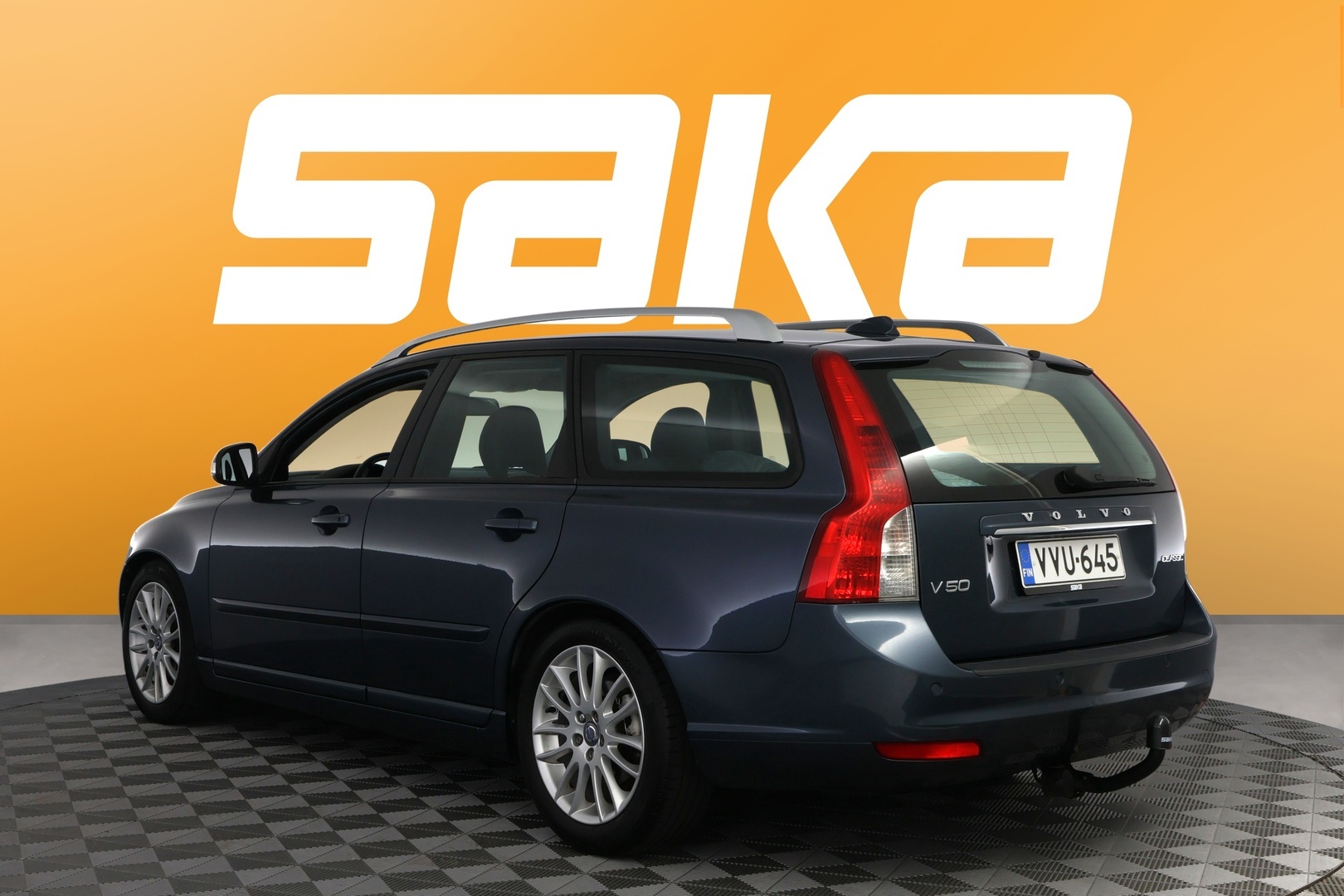 VOLVO V50 2011