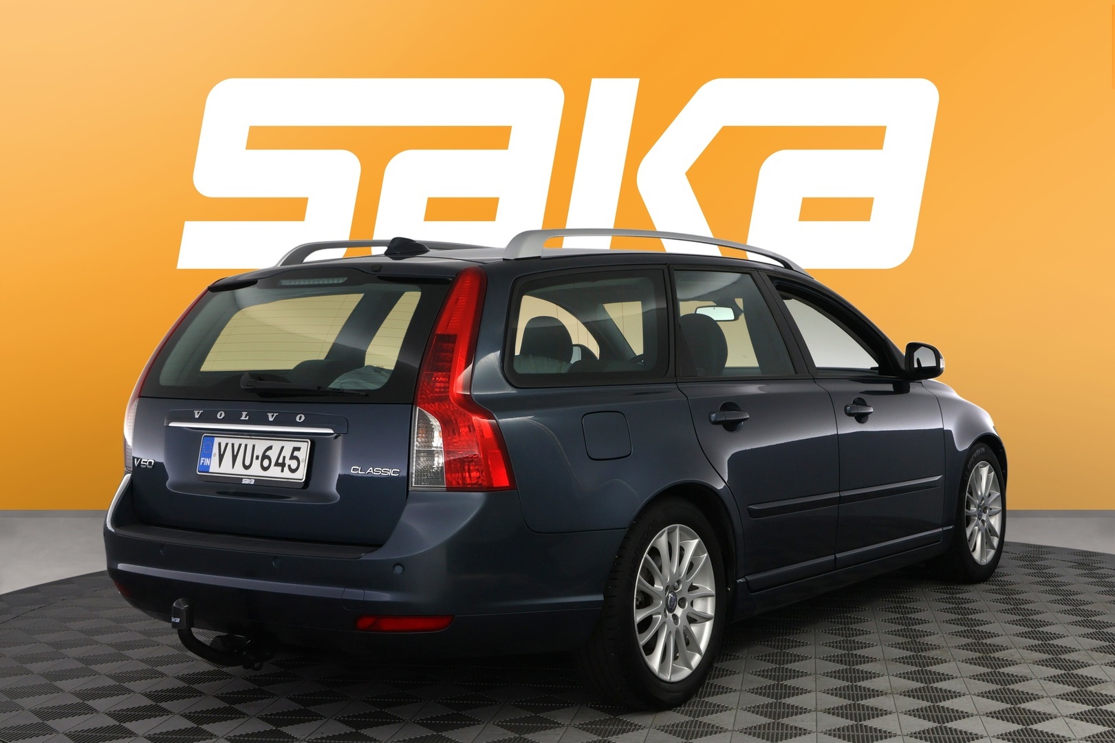 VOLVO V50 2011