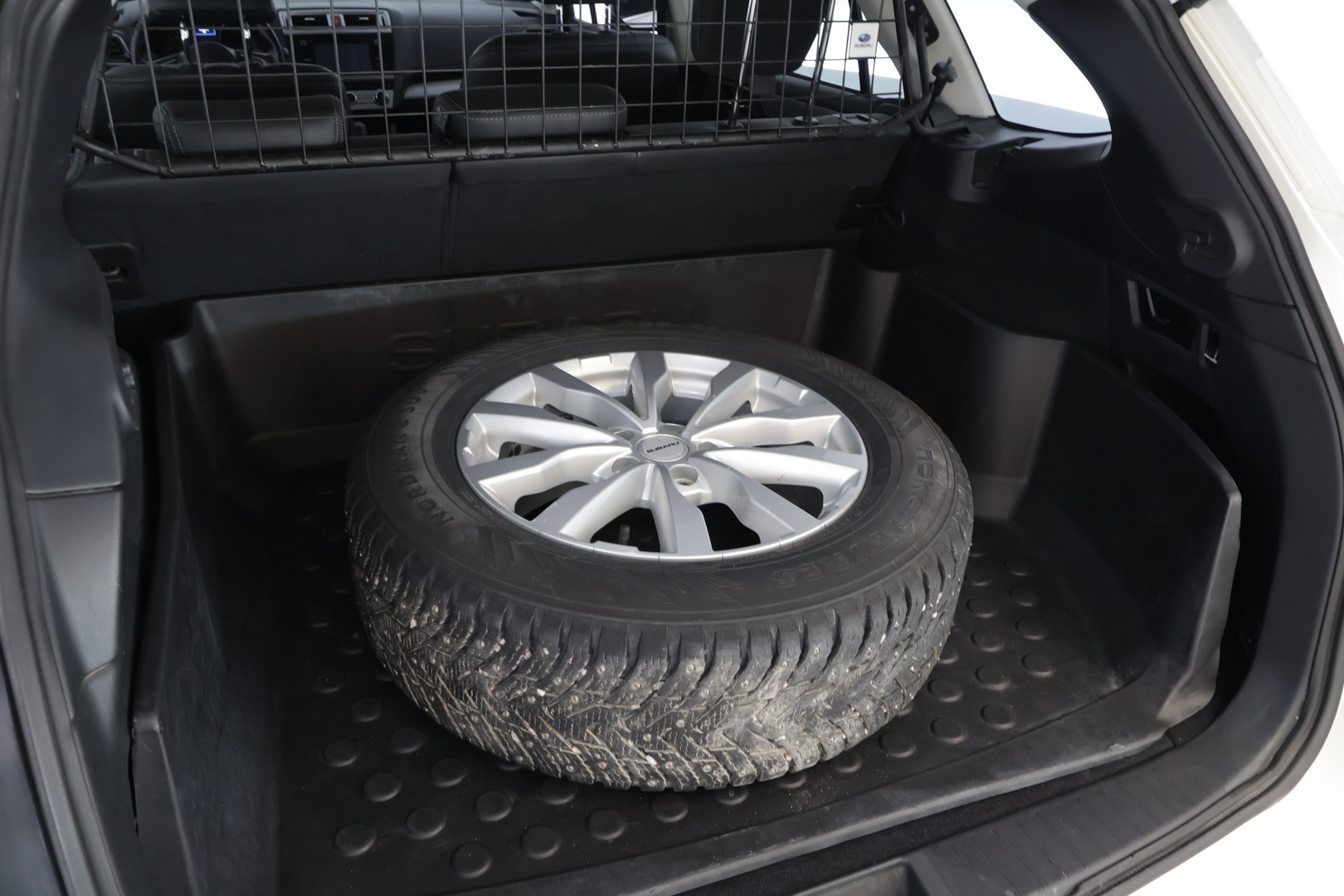 SUBARU Outback 2015