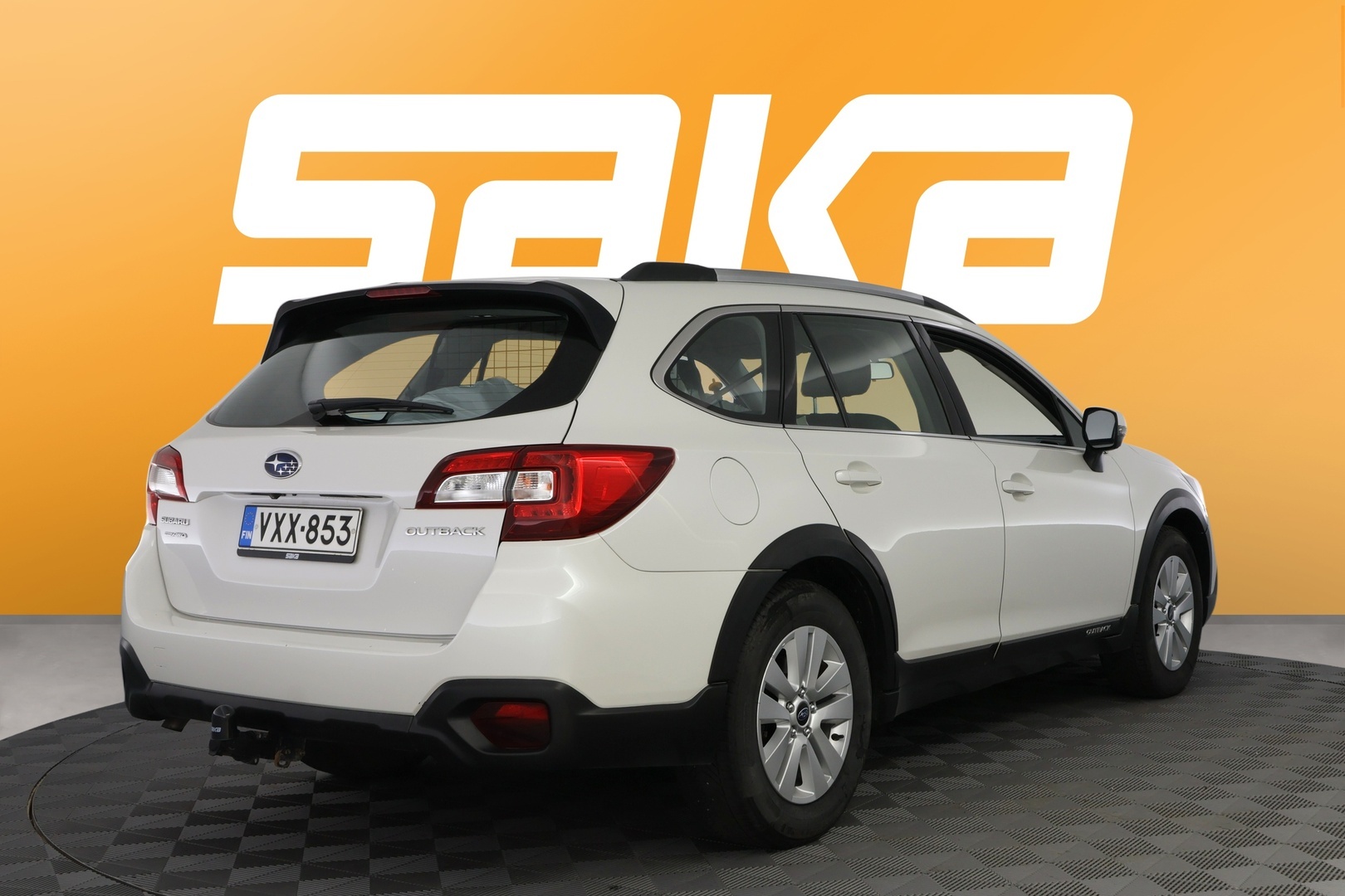 SUBARU Outback 2015