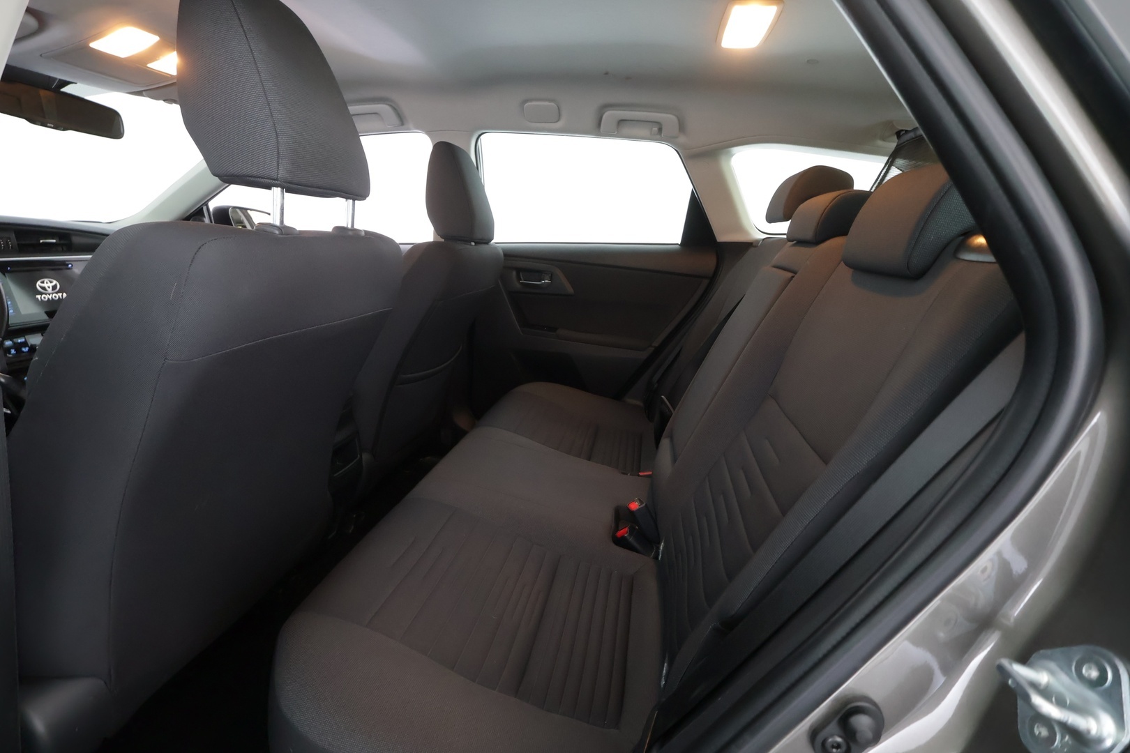 TOYOTA Auris 2017