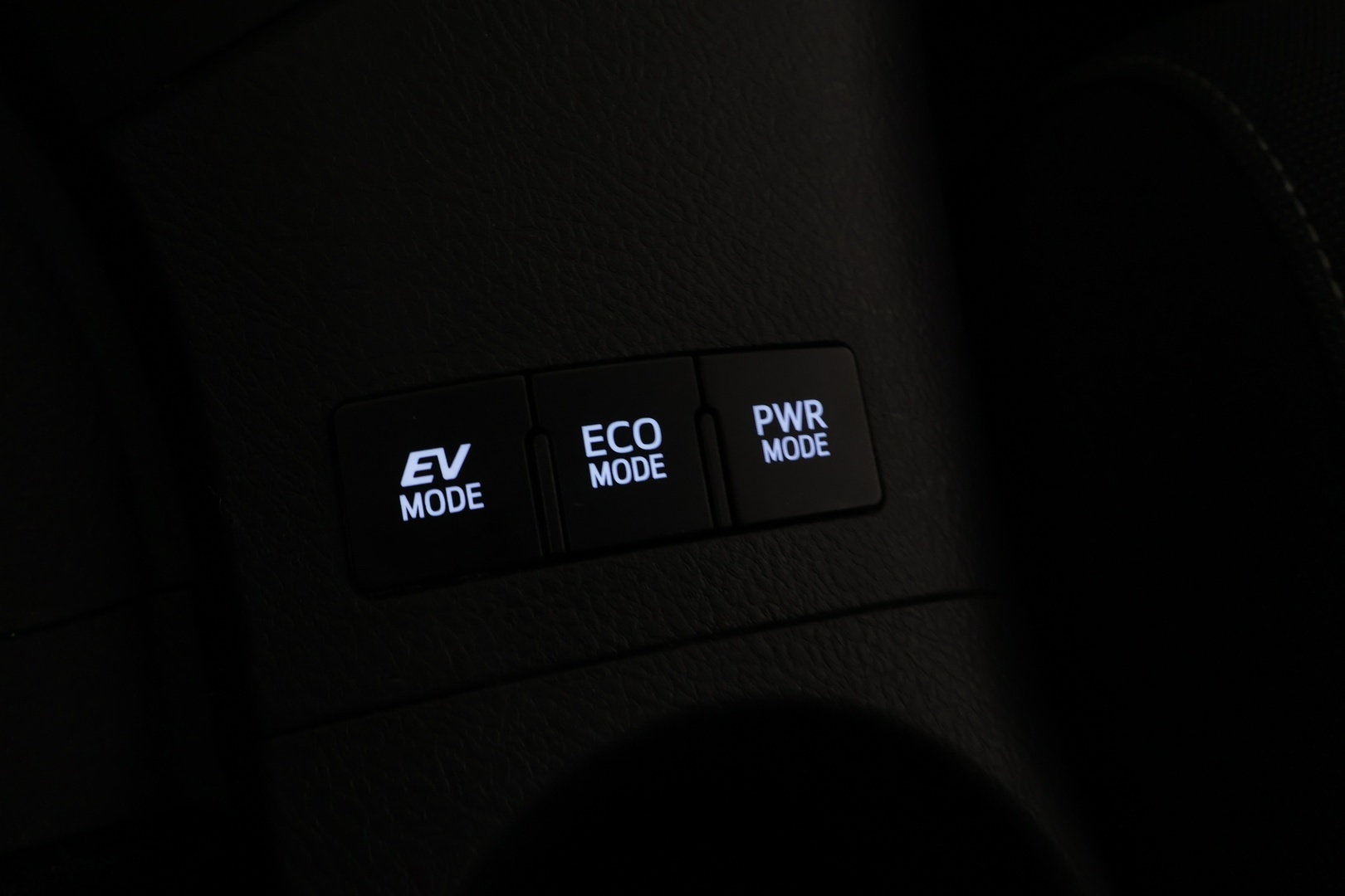 TOYOTA Auris 2017