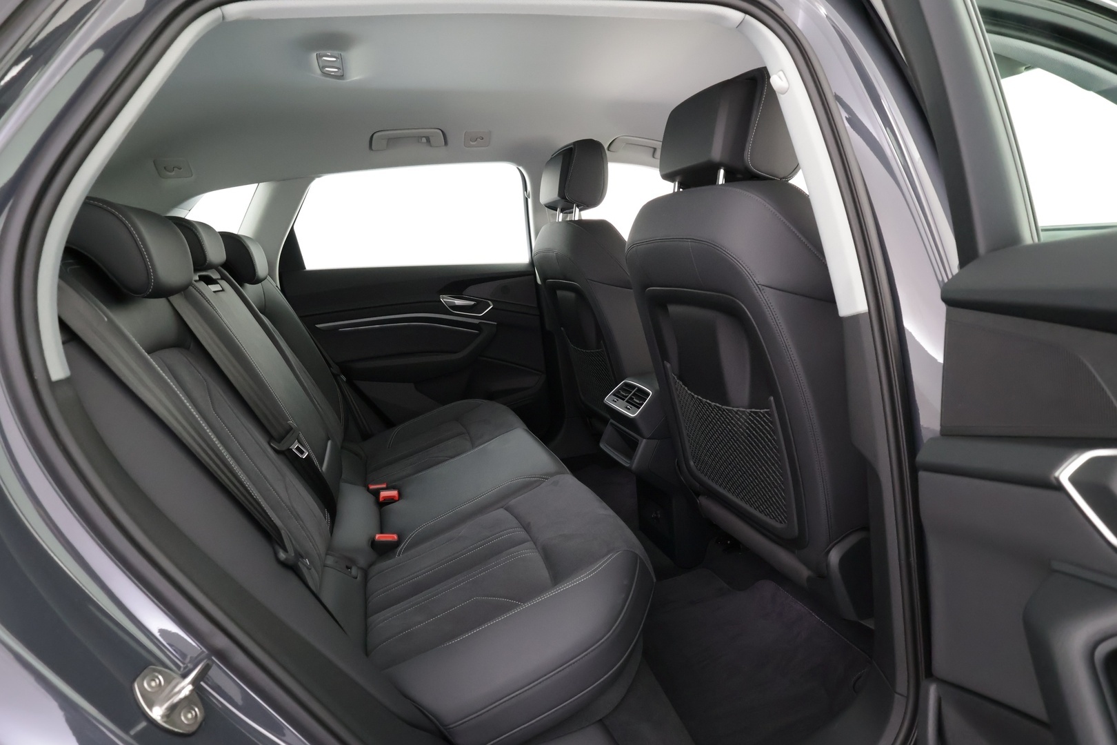 AUDI Q8 e-tron 2024
