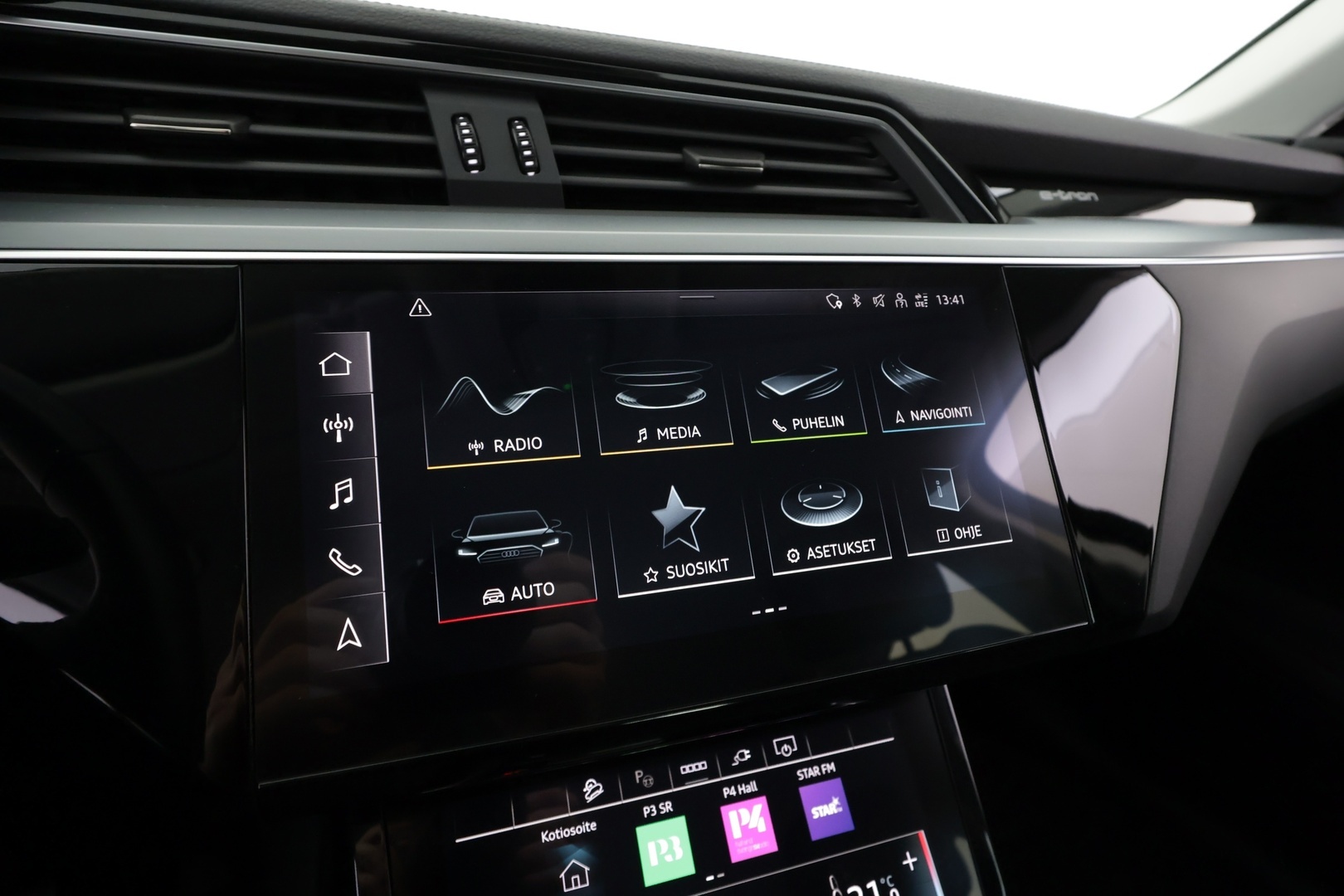 AUDI Q8 e-tron 2024