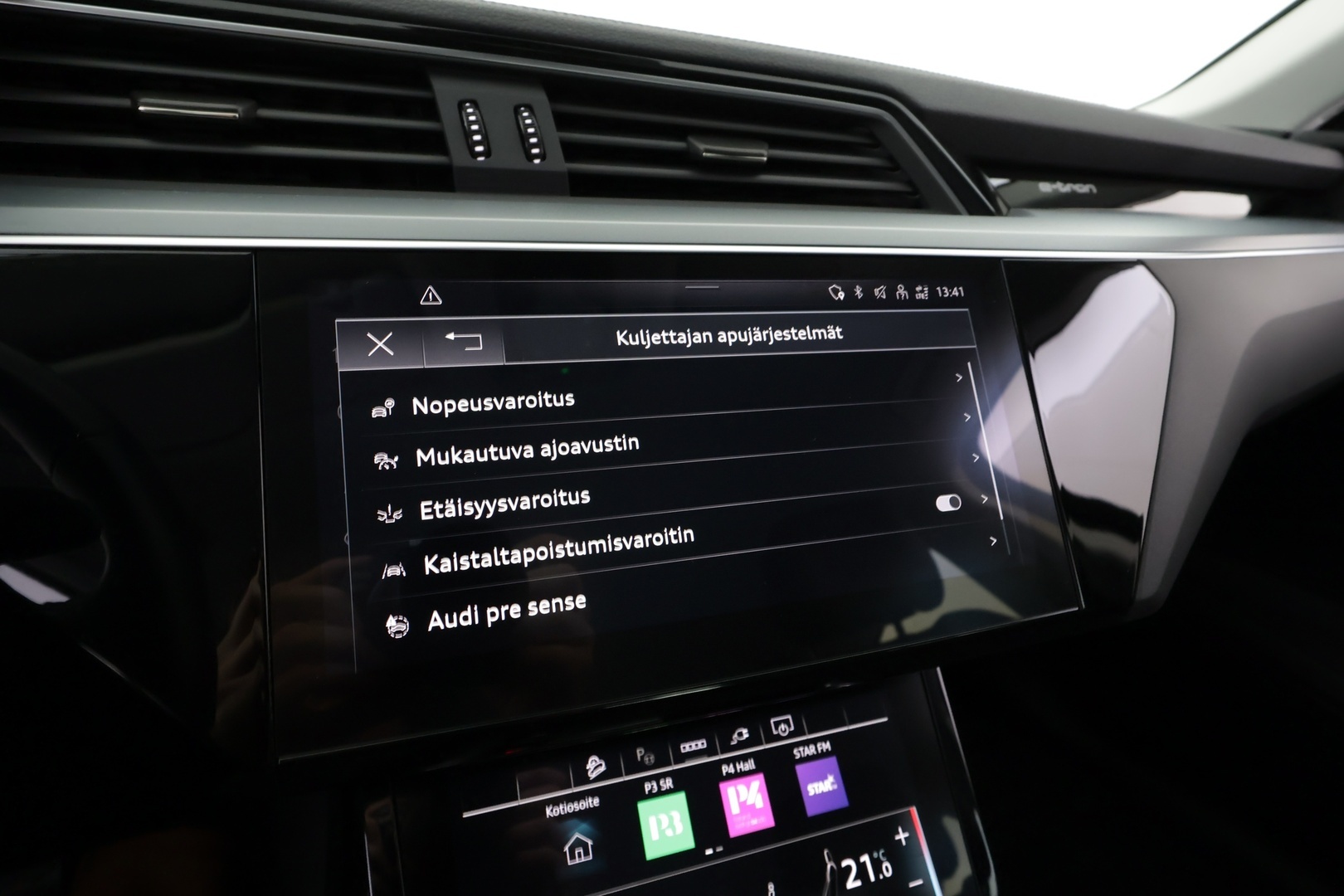 AUDI Q8 e-tron 2024