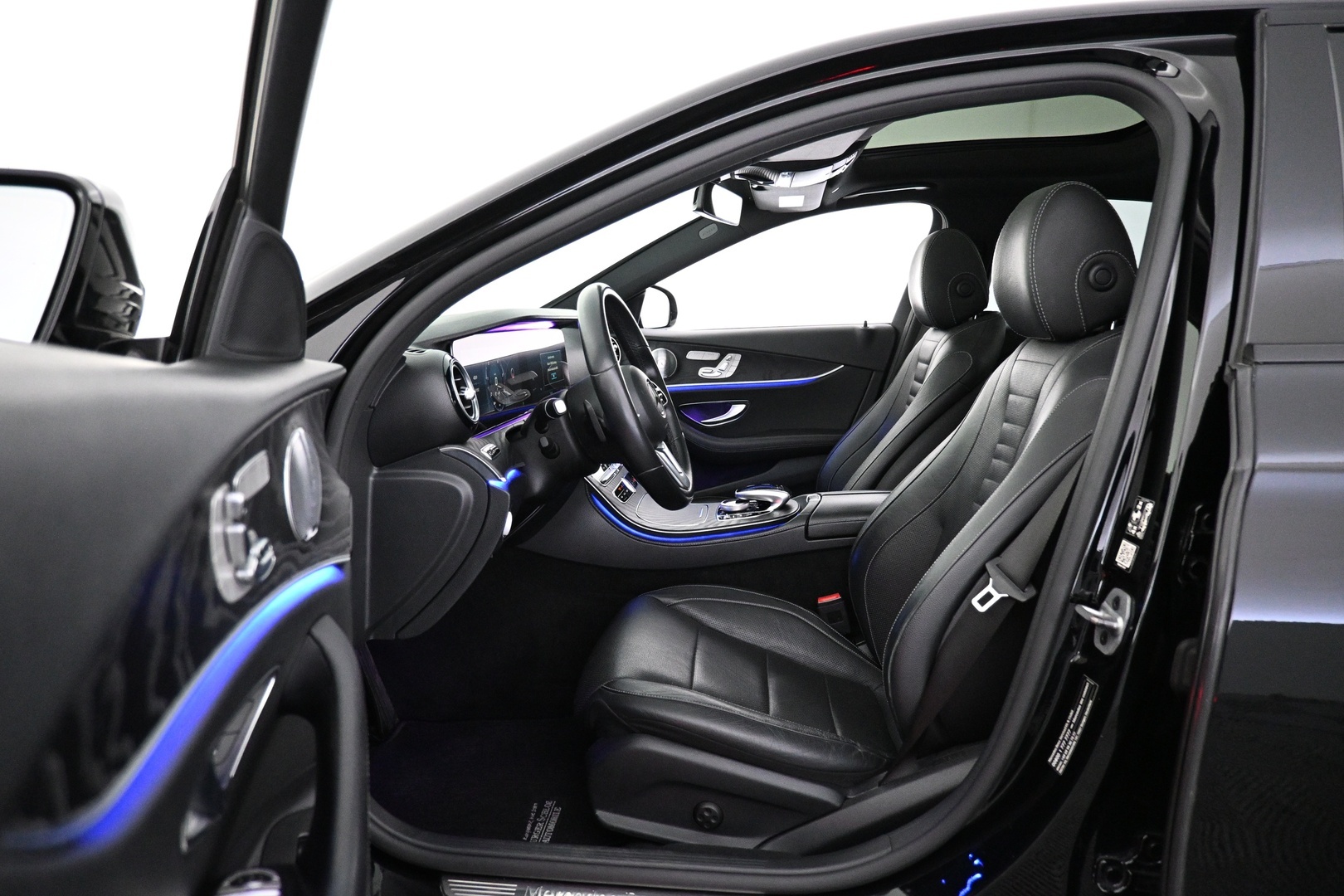 MERCEDES-BENZ E 2019