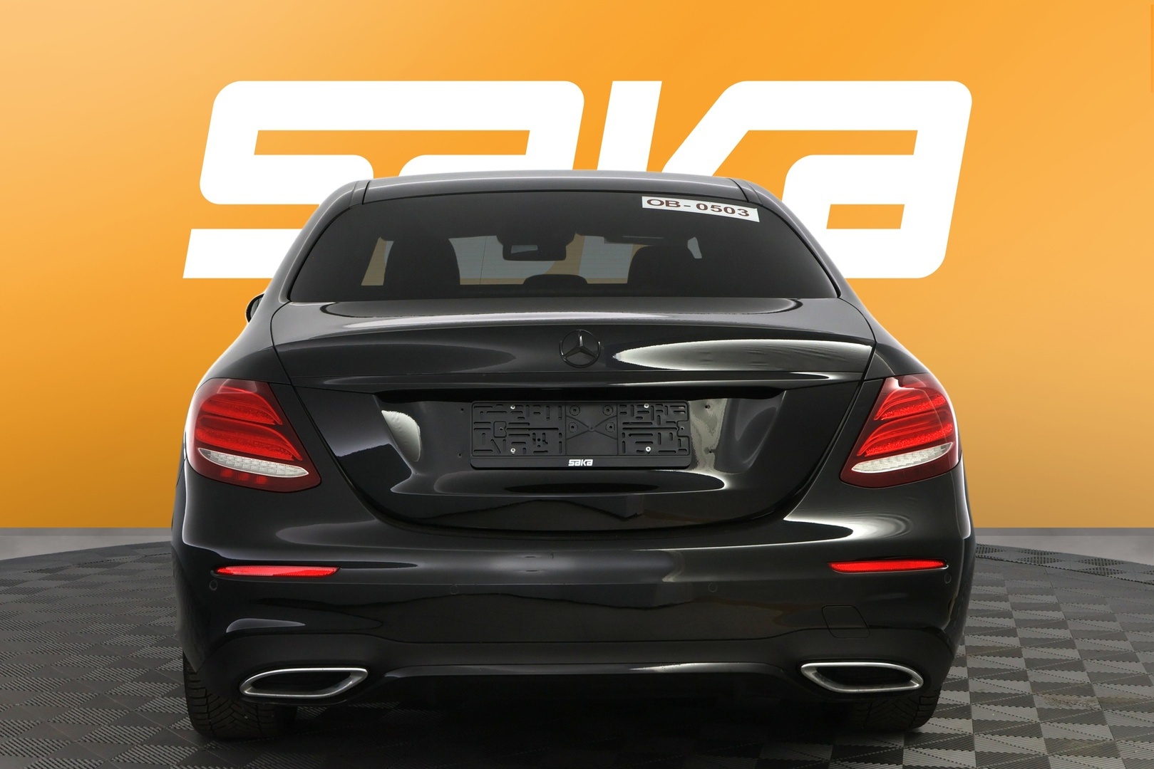 MERCEDES-BENZ E 2019