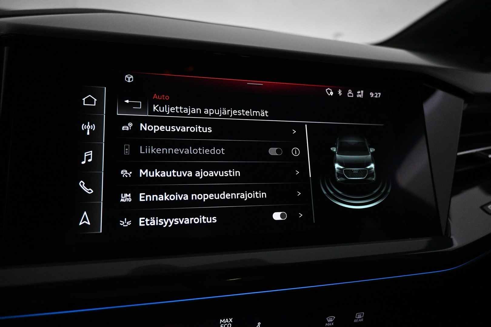 AUDI Q4 e-tron 2024