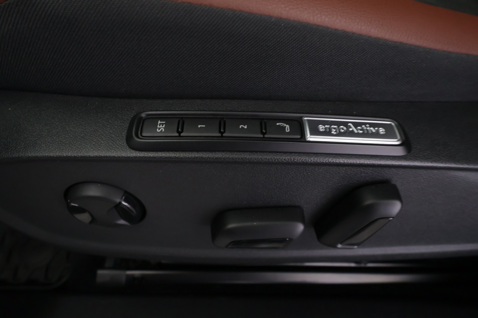 VOLKSWAGEN ID.4 2024
