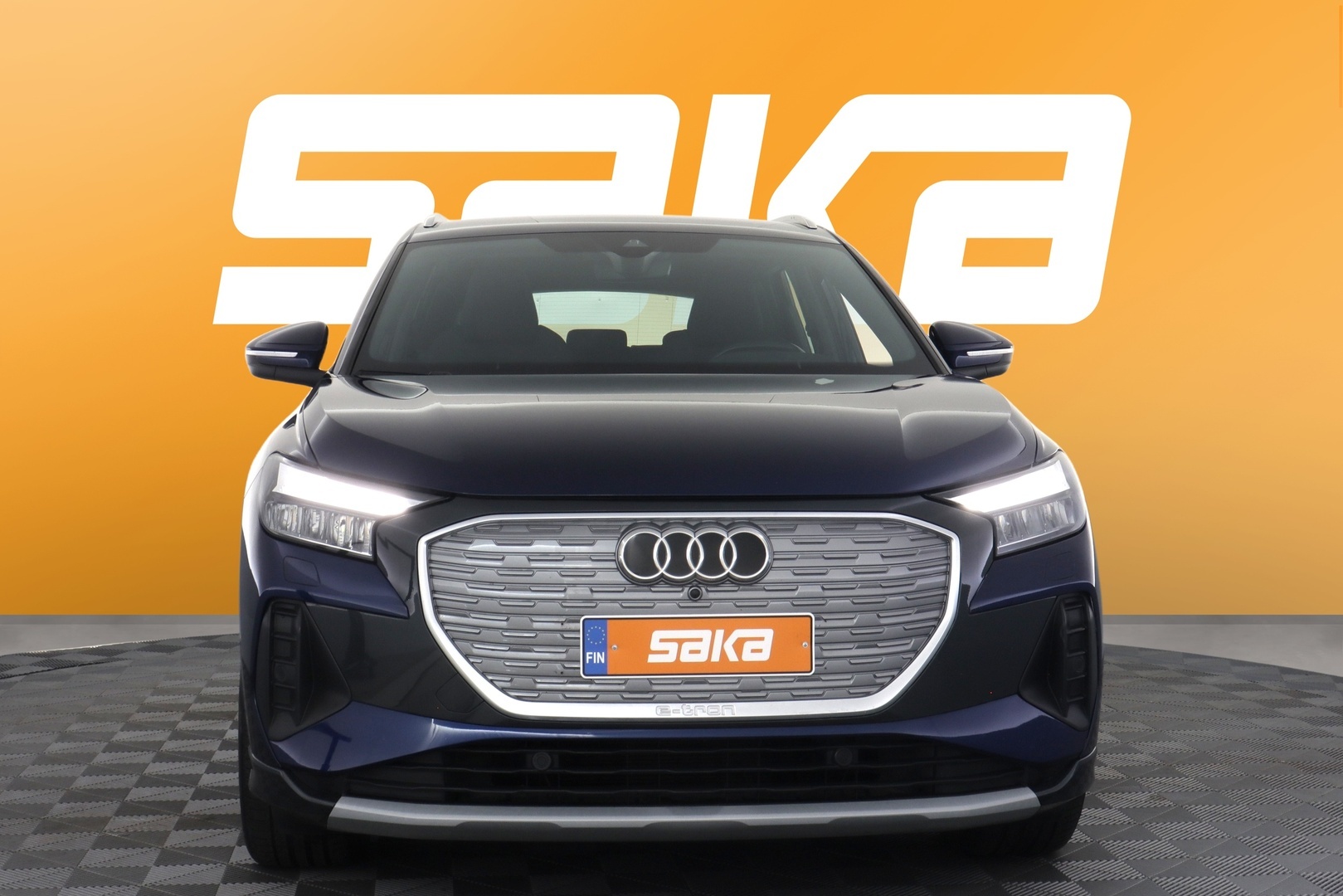 AUDI Q4 e-tron 2024