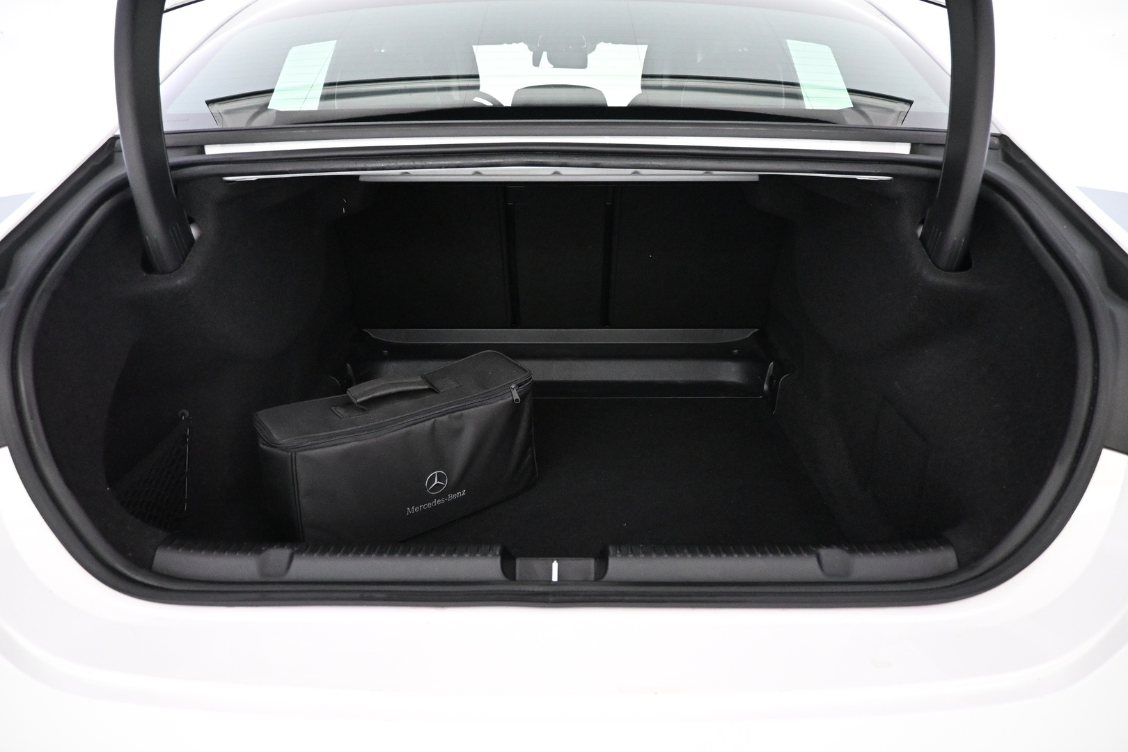 MERCEDES-BENZ EQE 2023