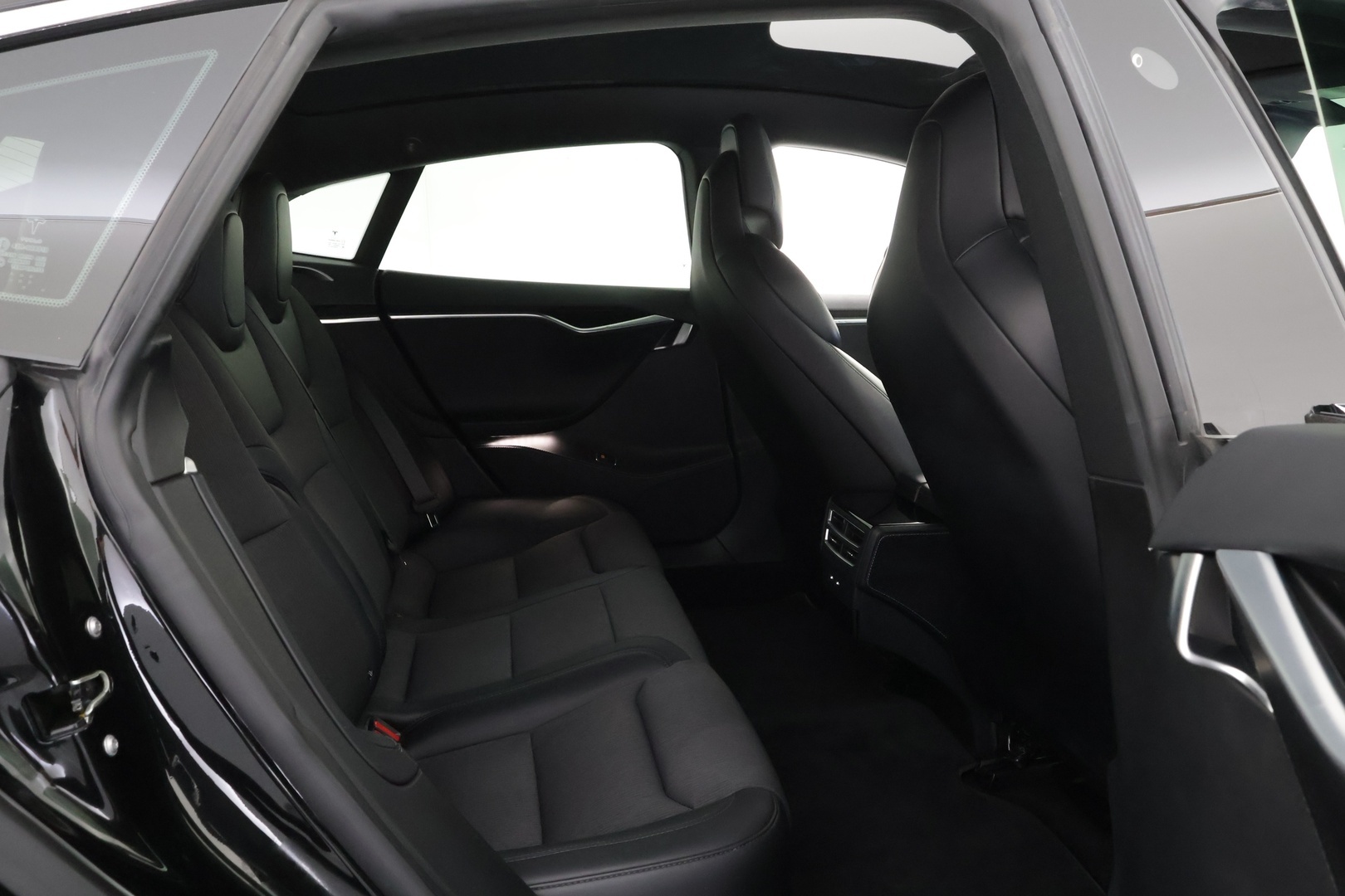 TESLA Model S 2017
