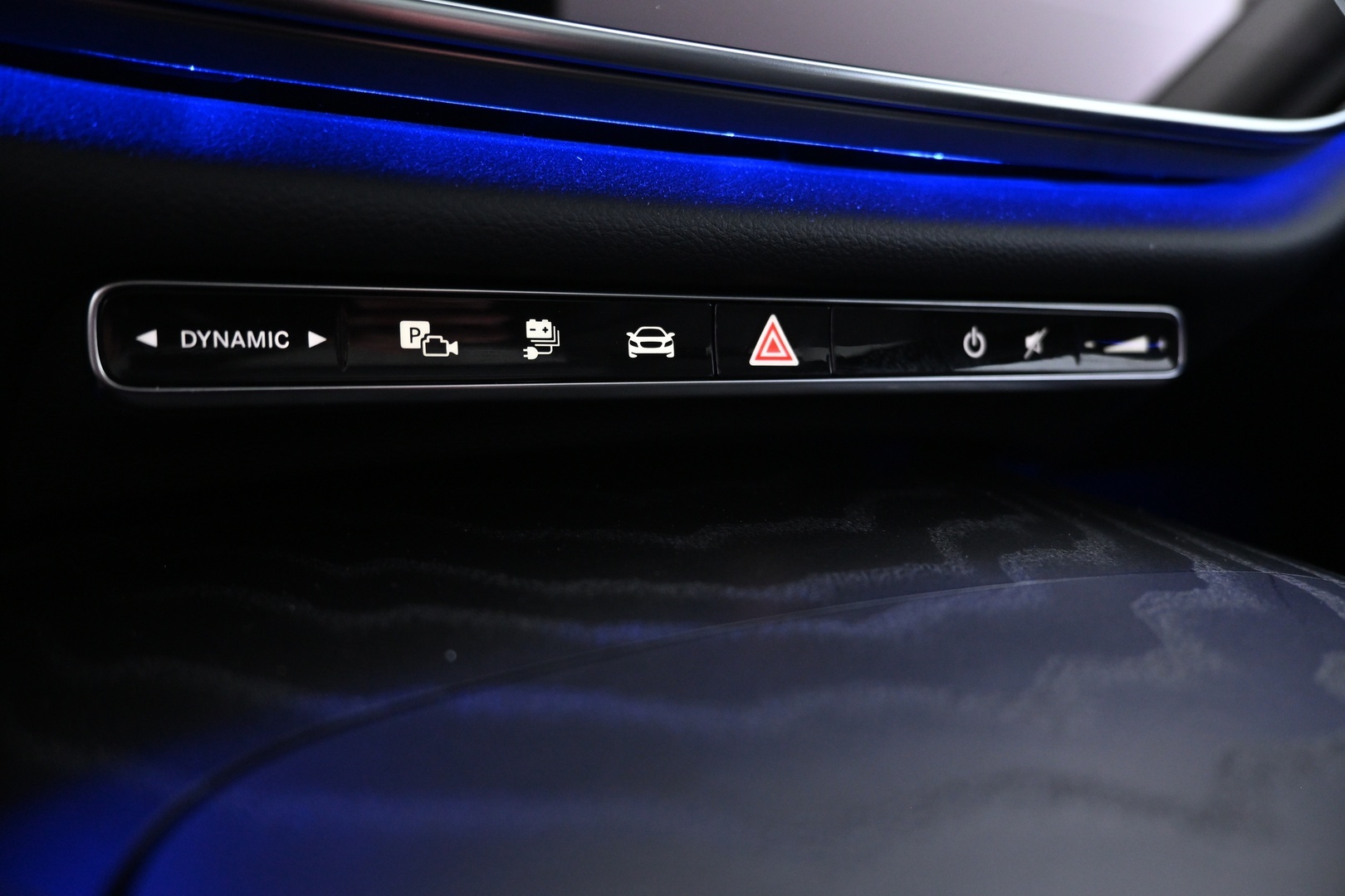 MERCEDES-BENZ E 2024