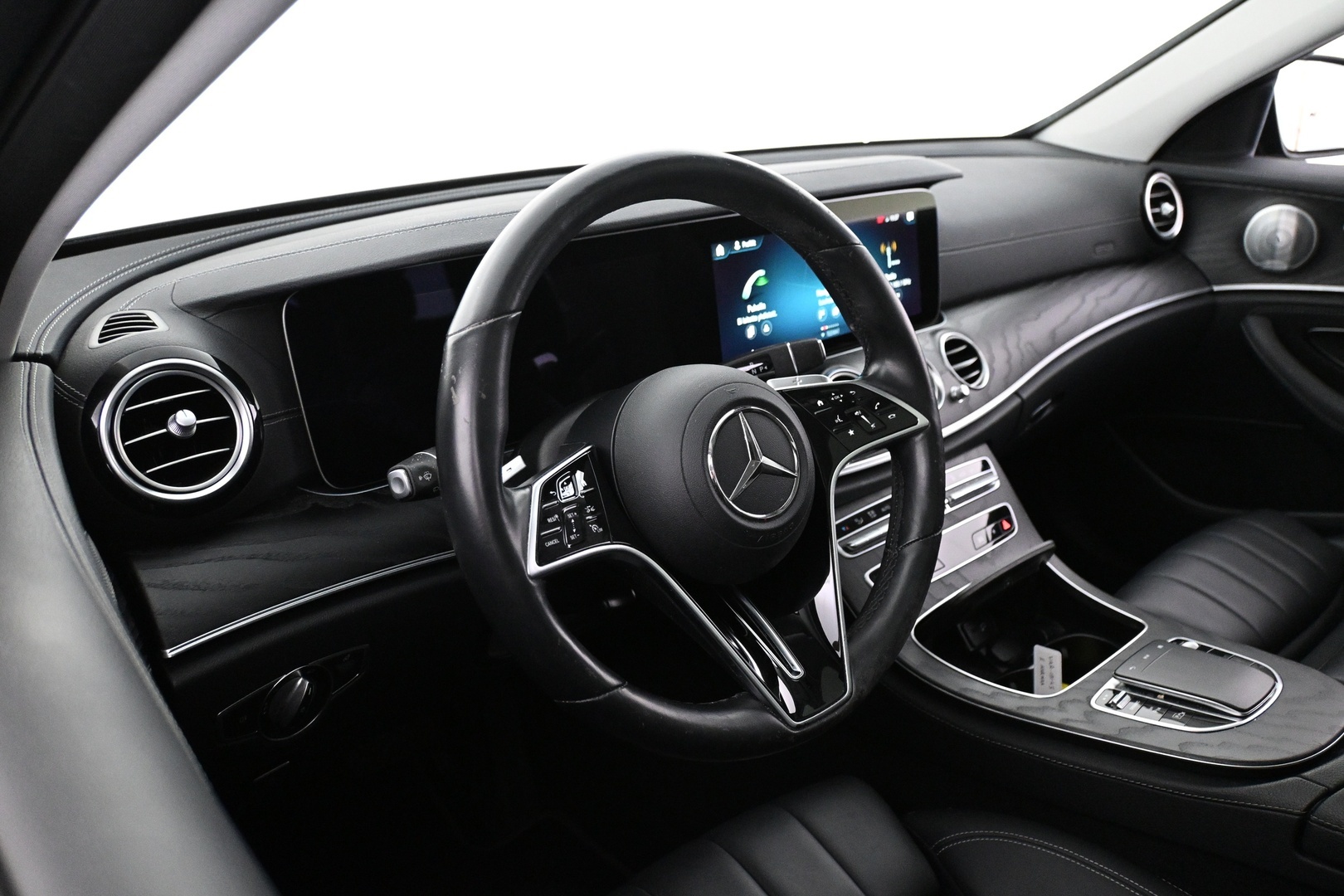 MERCEDES-BENZ E 2021