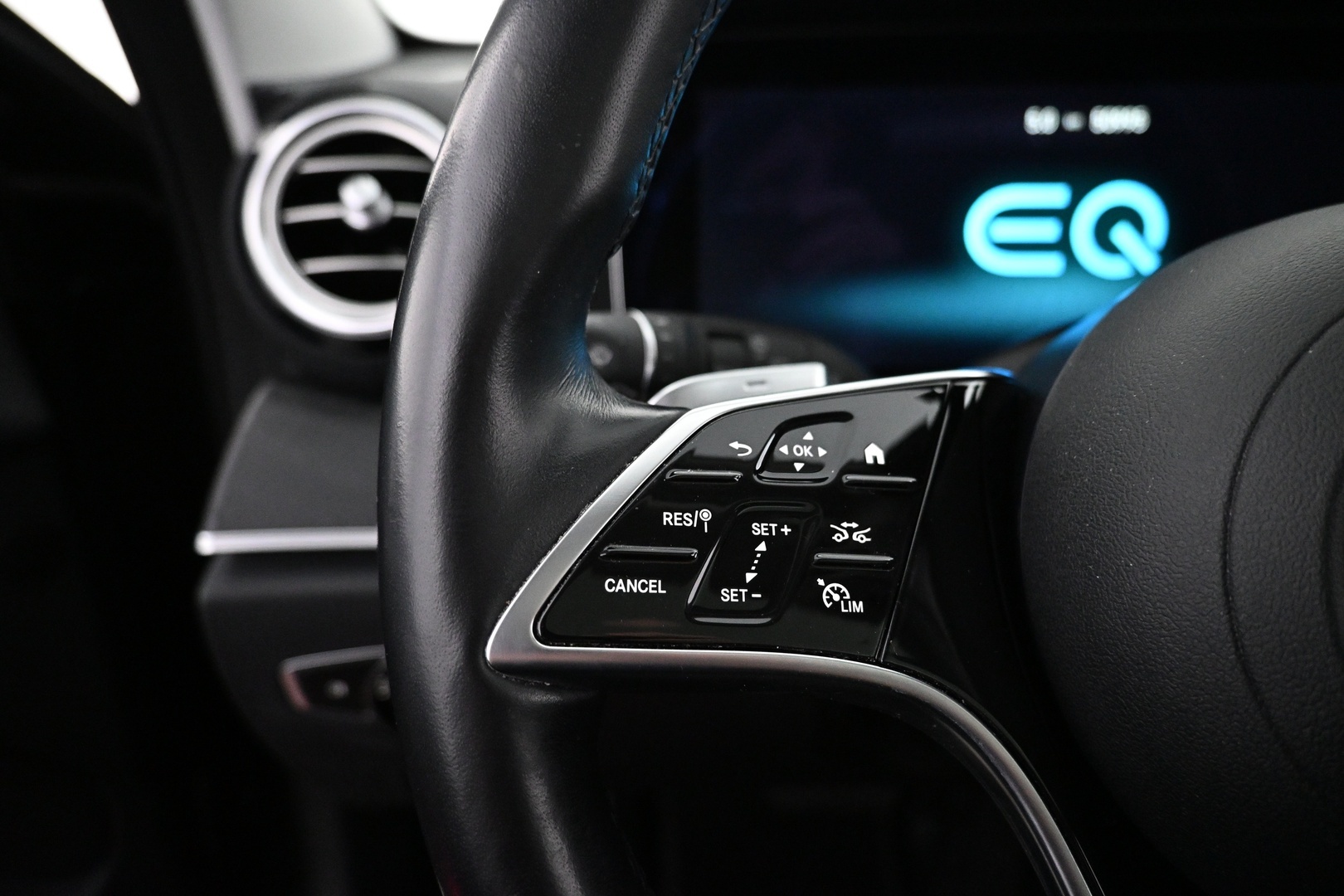 MERCEDES-BENZ E 2021