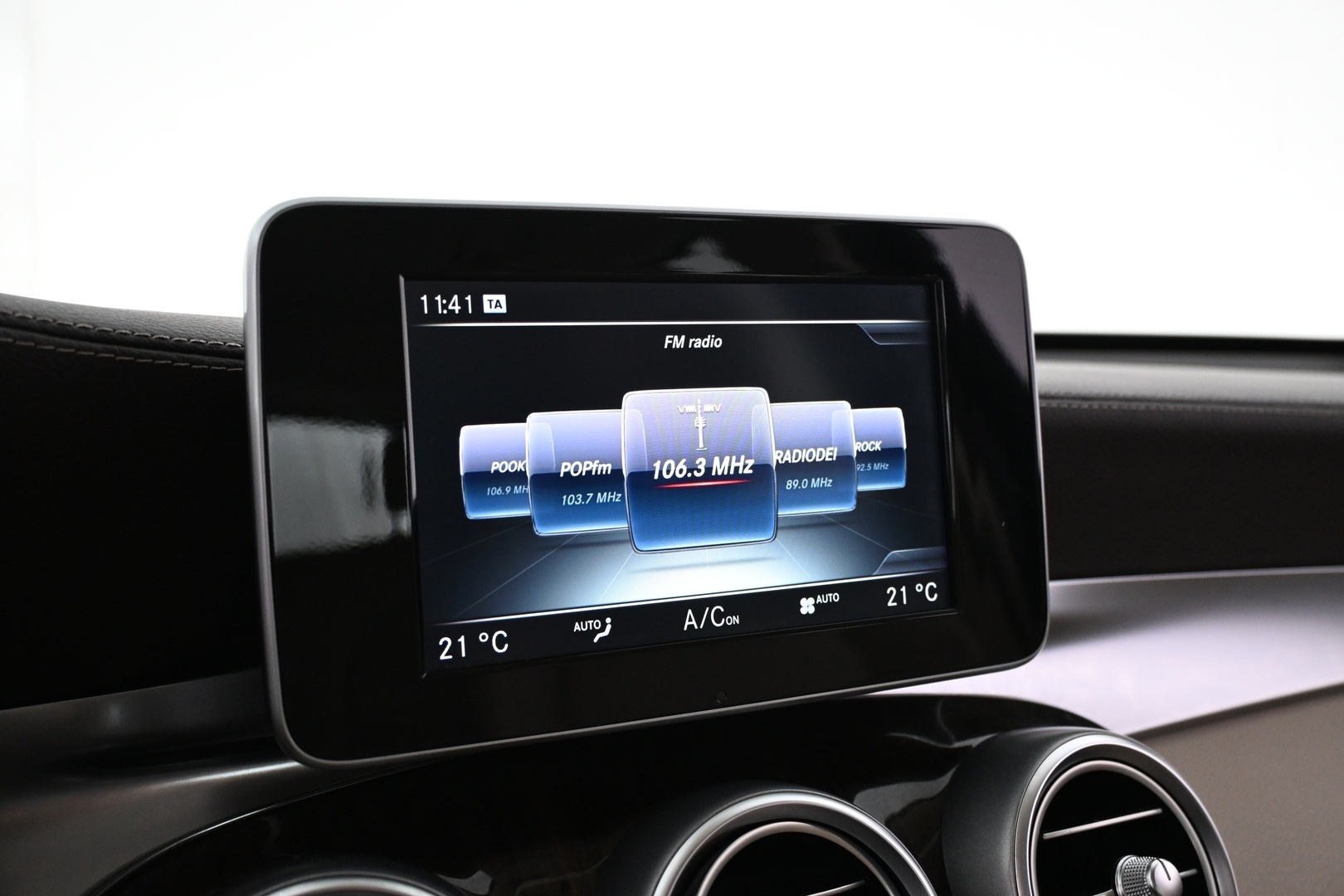 MERCEDES-BENZ GLC 2016