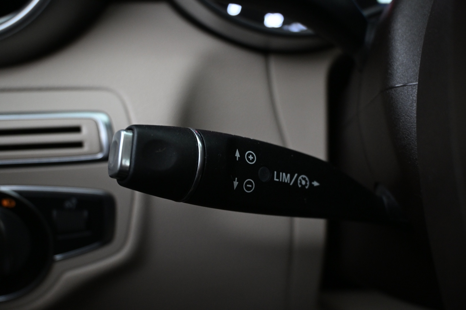 MERCEDES-BENZ GLC 2016