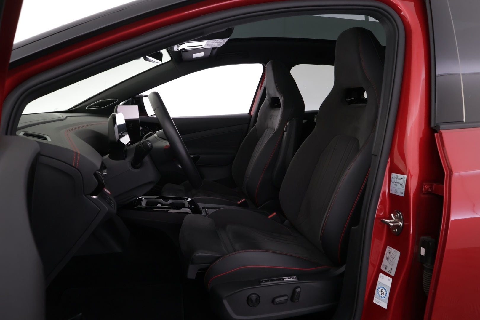 VOLKSWAGEN ID.4 2024