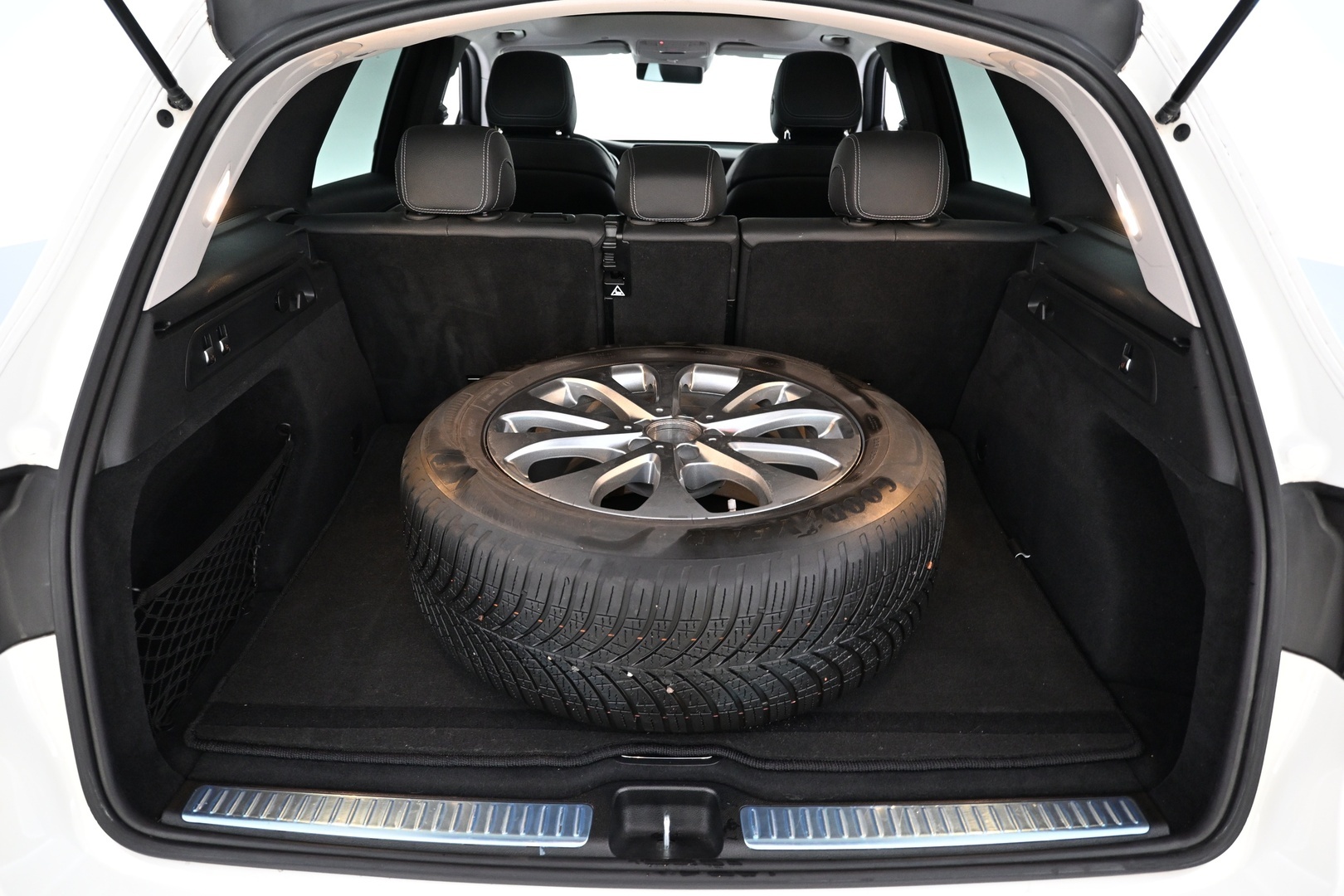 MERCEDES-BENZ GLC 2020